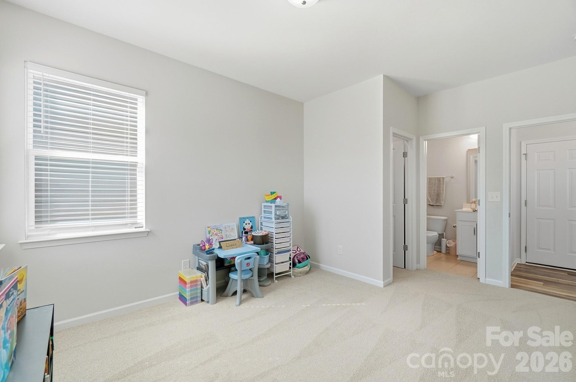 127 Lantern Acres Drive