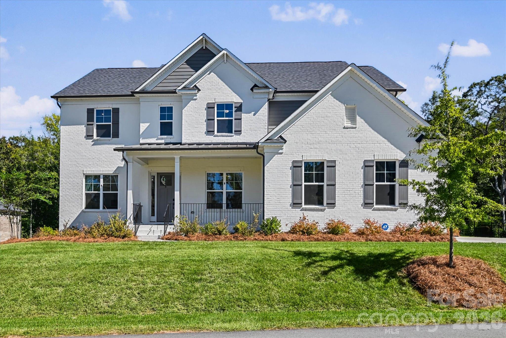 1216 Glade Arch Lane