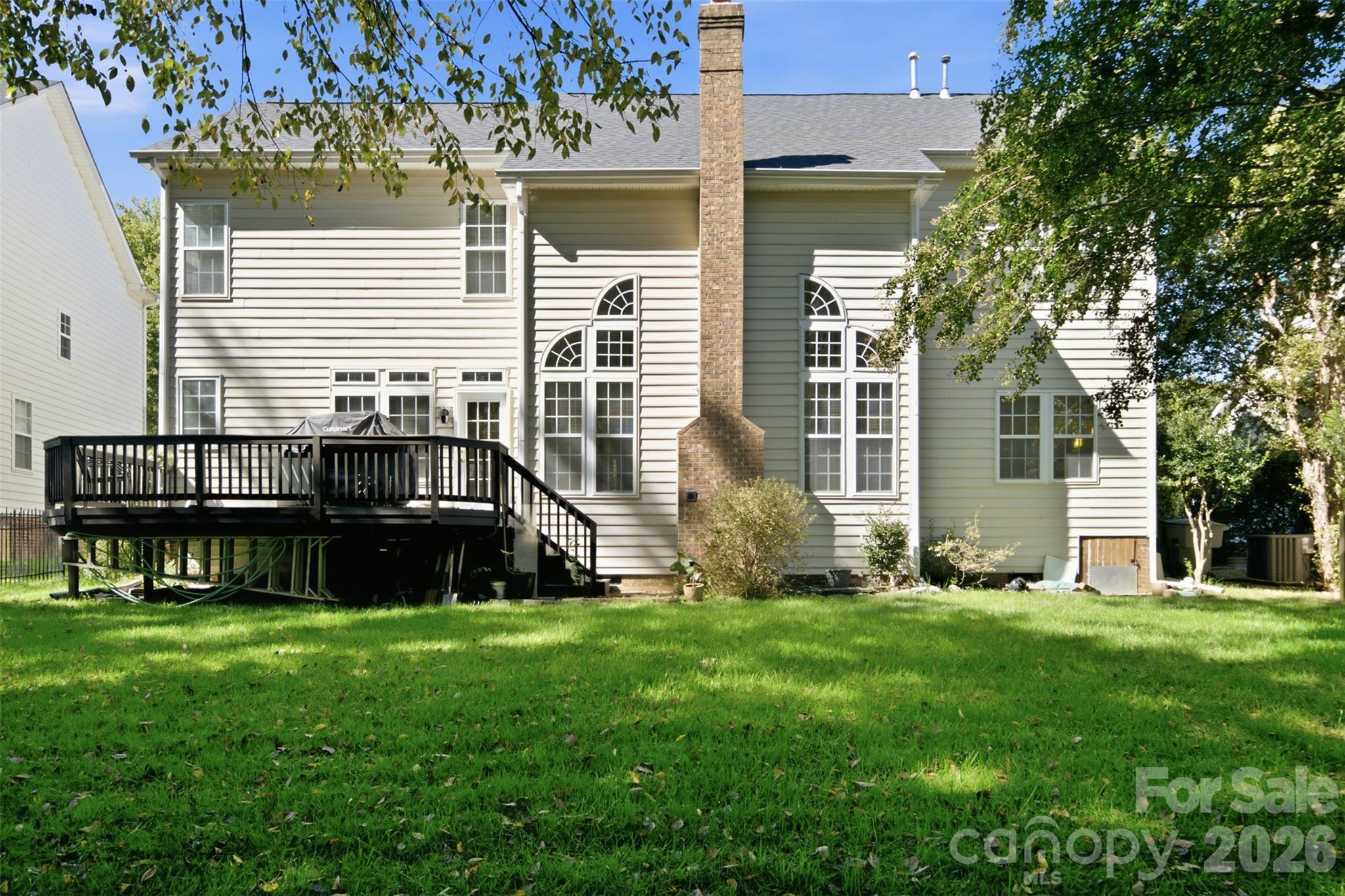 6211 Chavel Lane