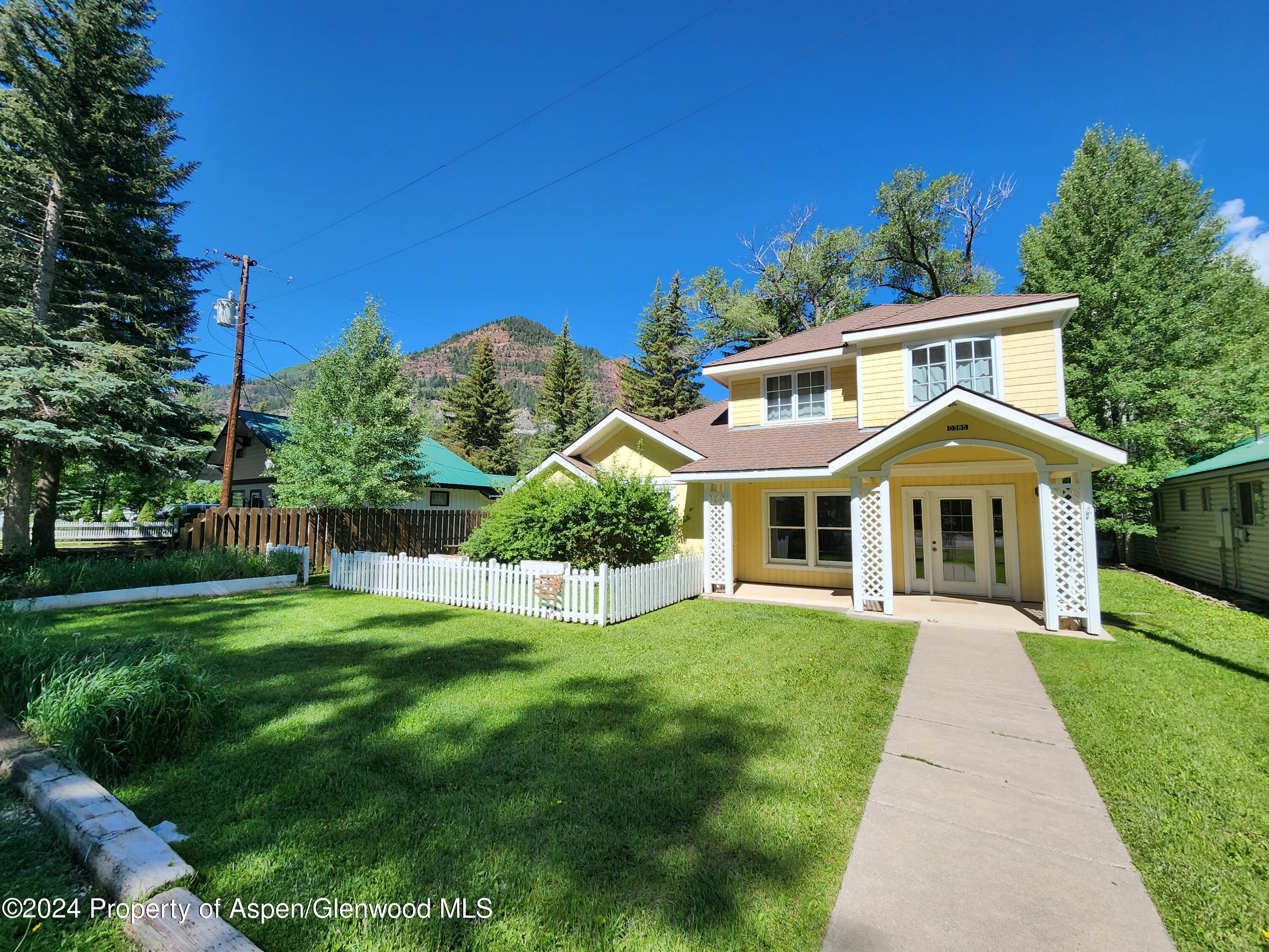 385 Redstone Boulevard