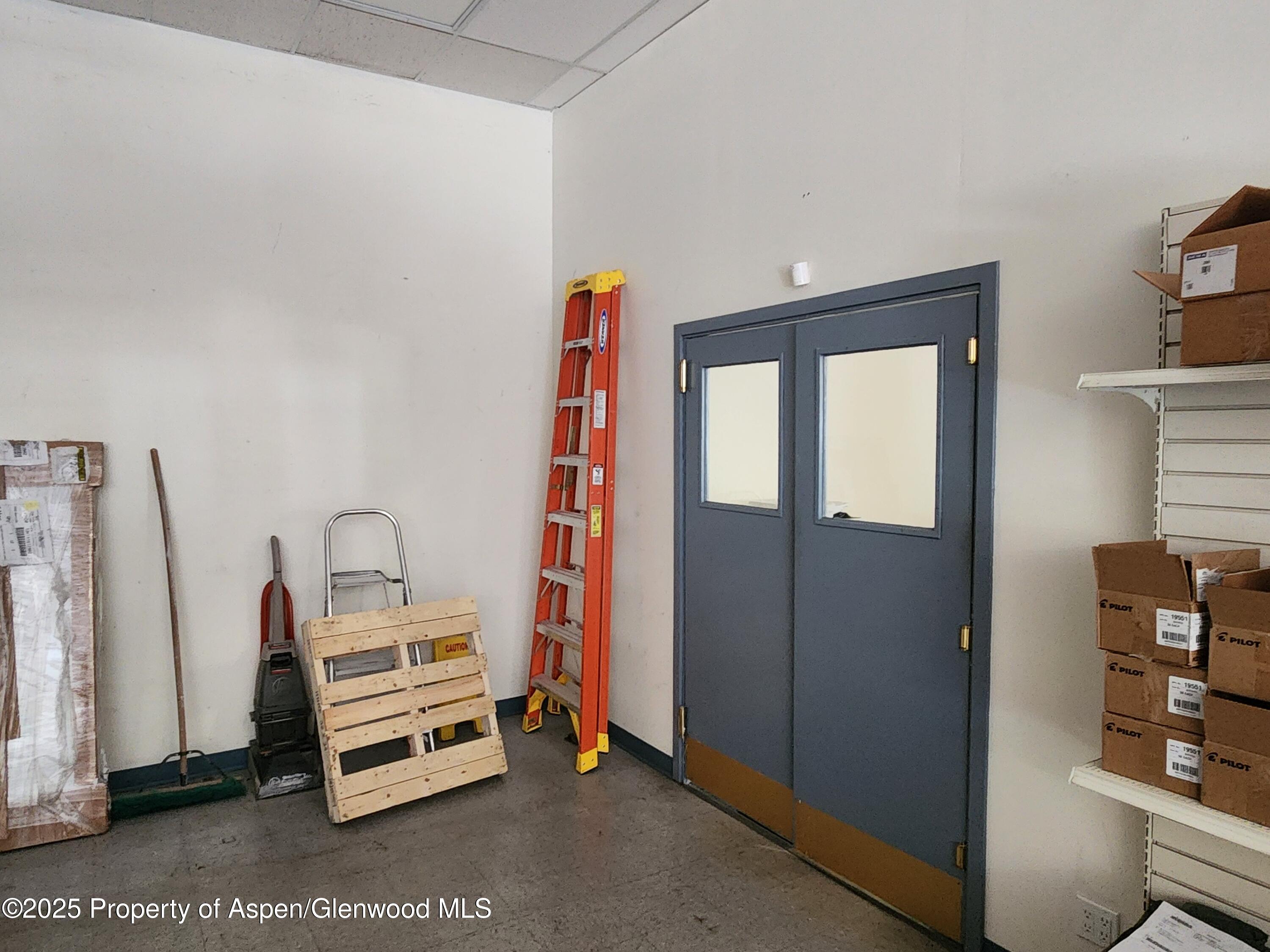 1605 GRAND Avenue Unit J