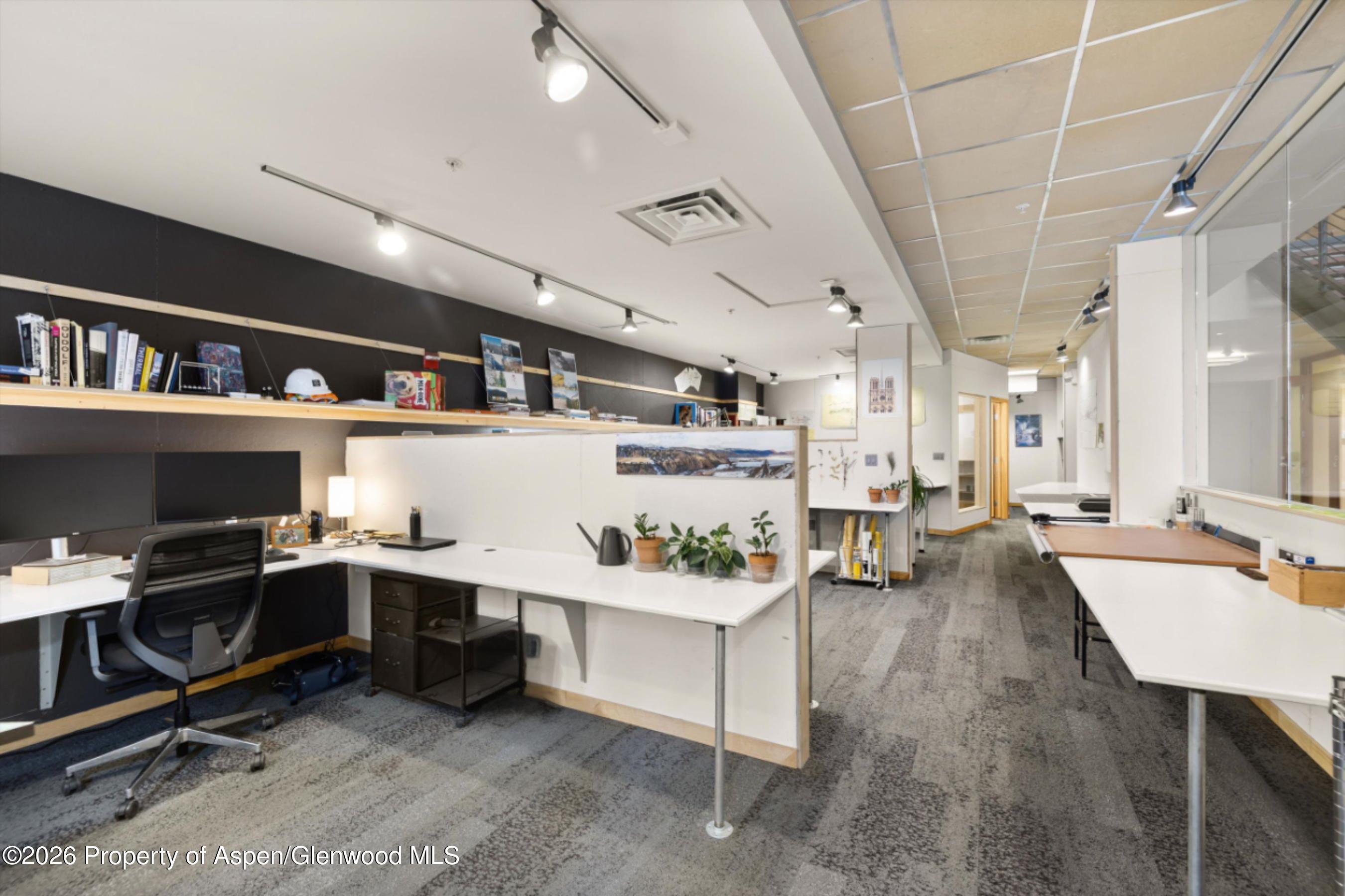 311 Main Street 101, 102, 201, 202, 203