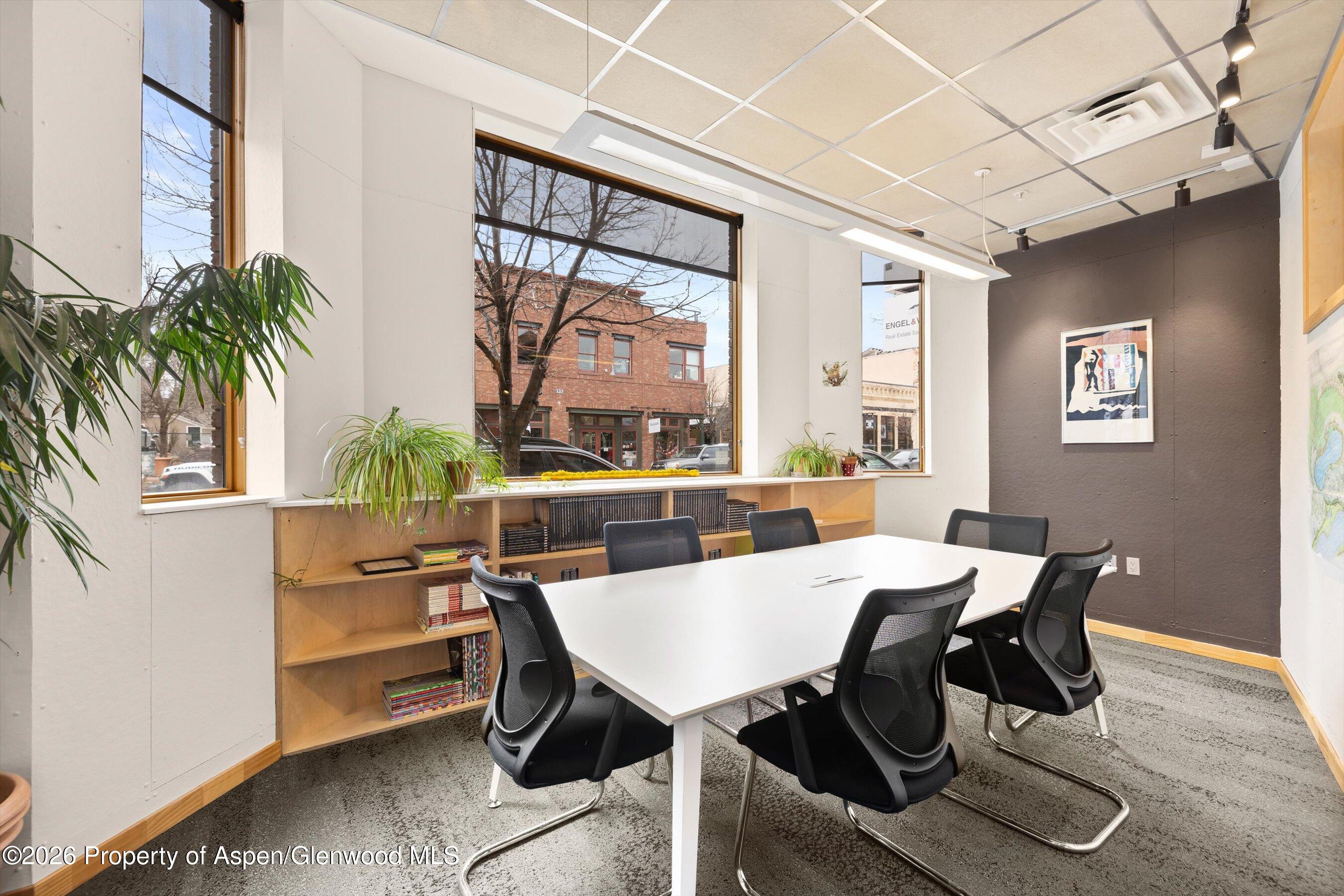 311 Main Street 101, 102, 201, 202, 203