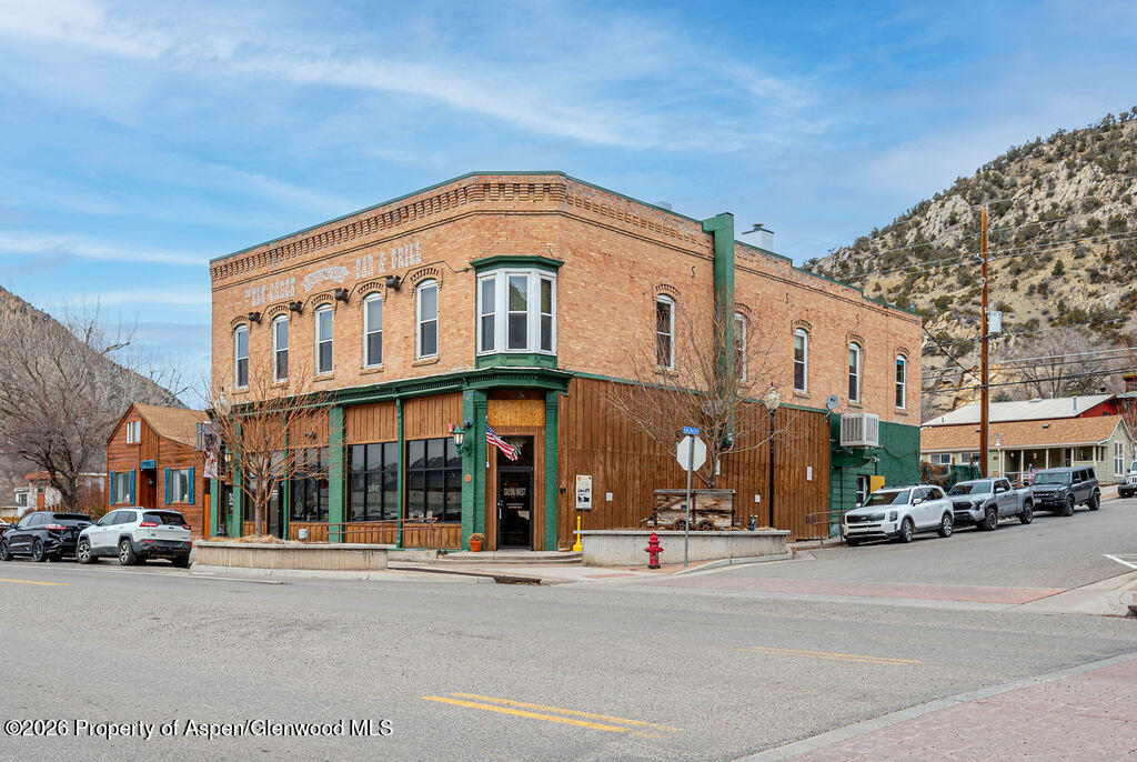502 W Main Street