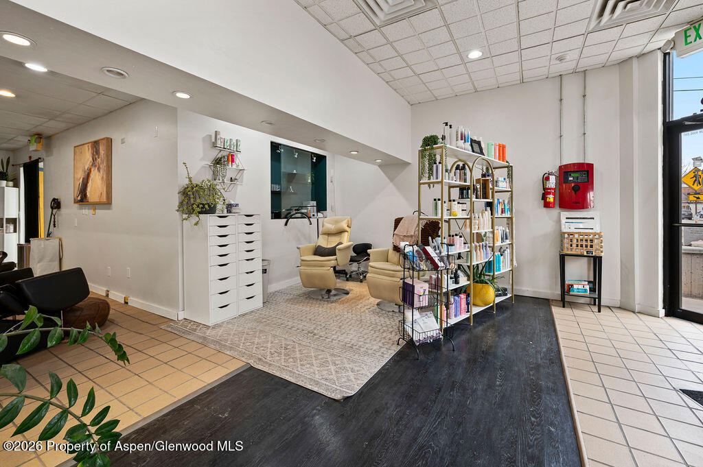 502 W Main Street