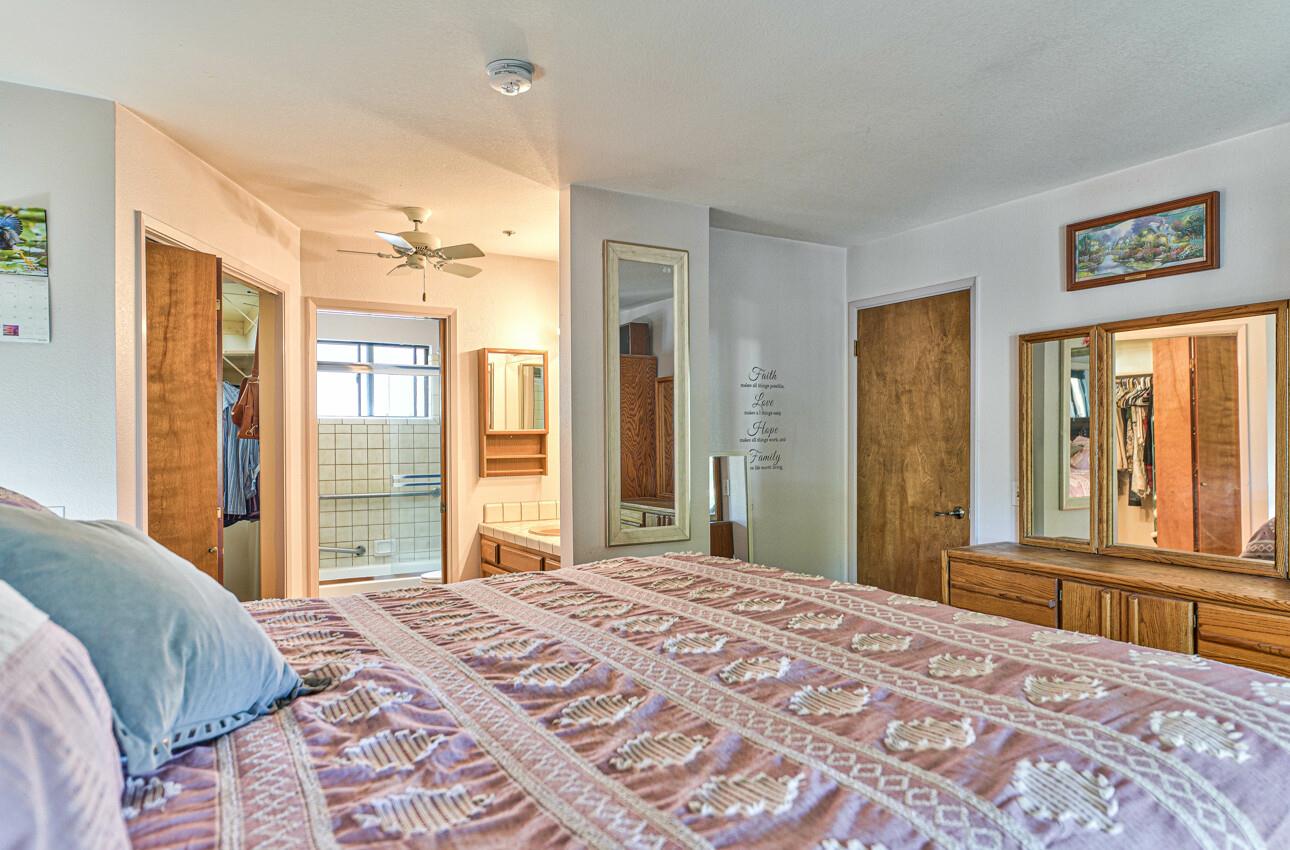 1131 Kimberly CT
