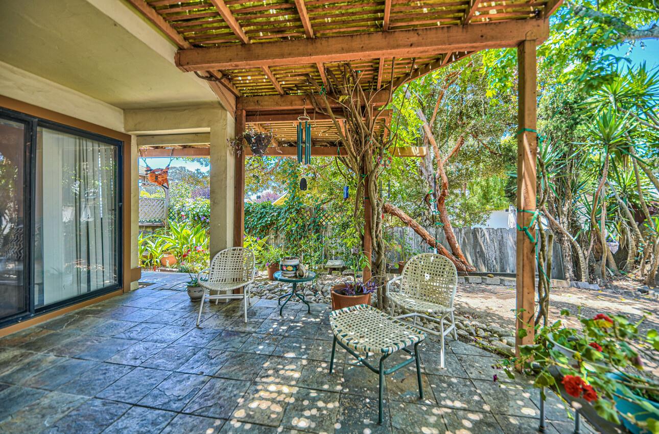 1131 Kimberly CT
