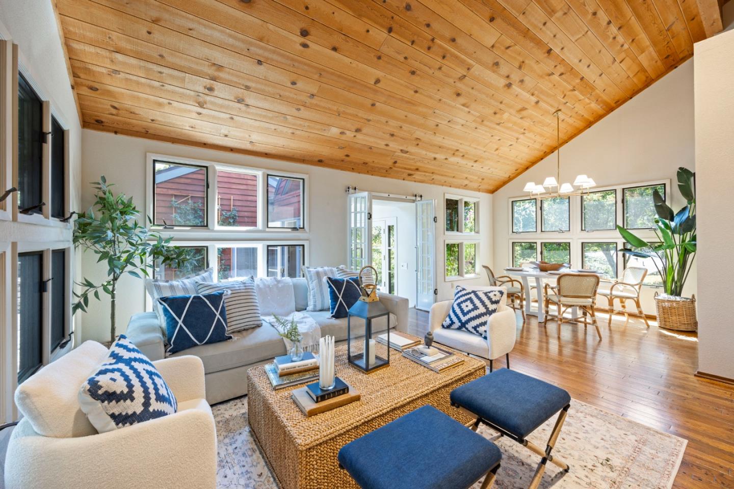 0 NE Corner Lobos & 1st AVE