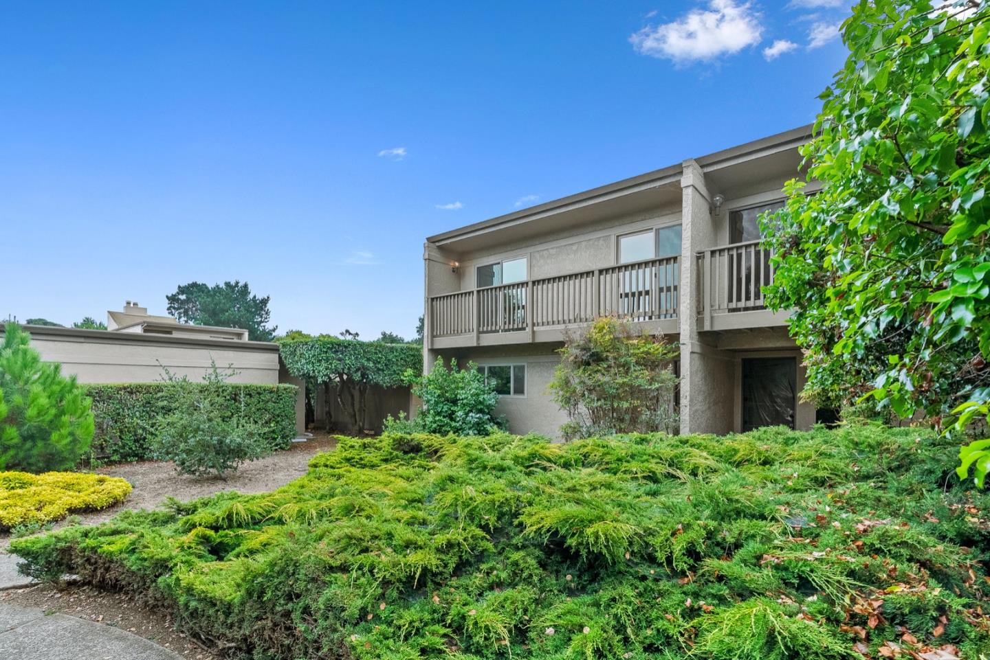 66 Montsalas DR