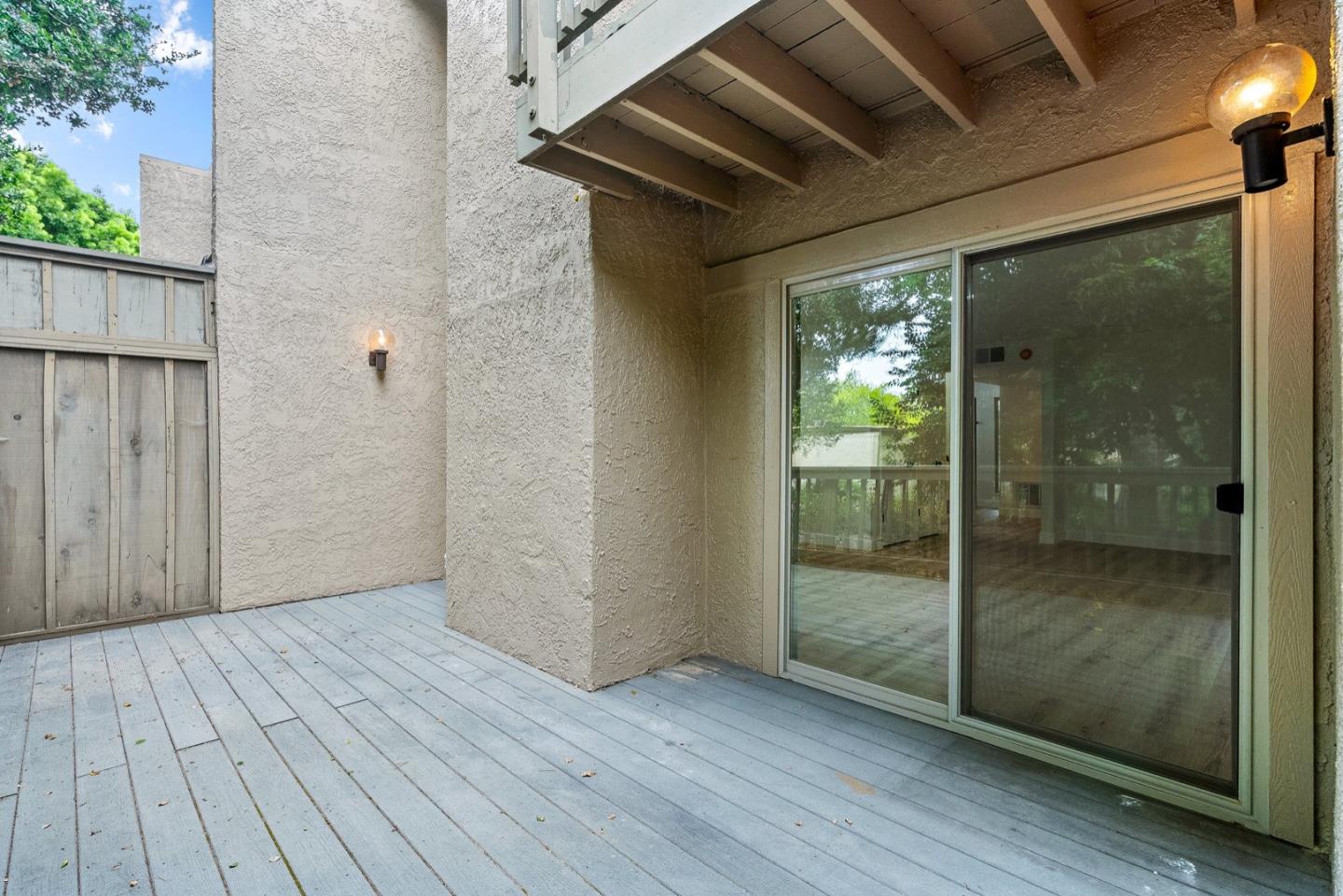 66 Montsalas DR