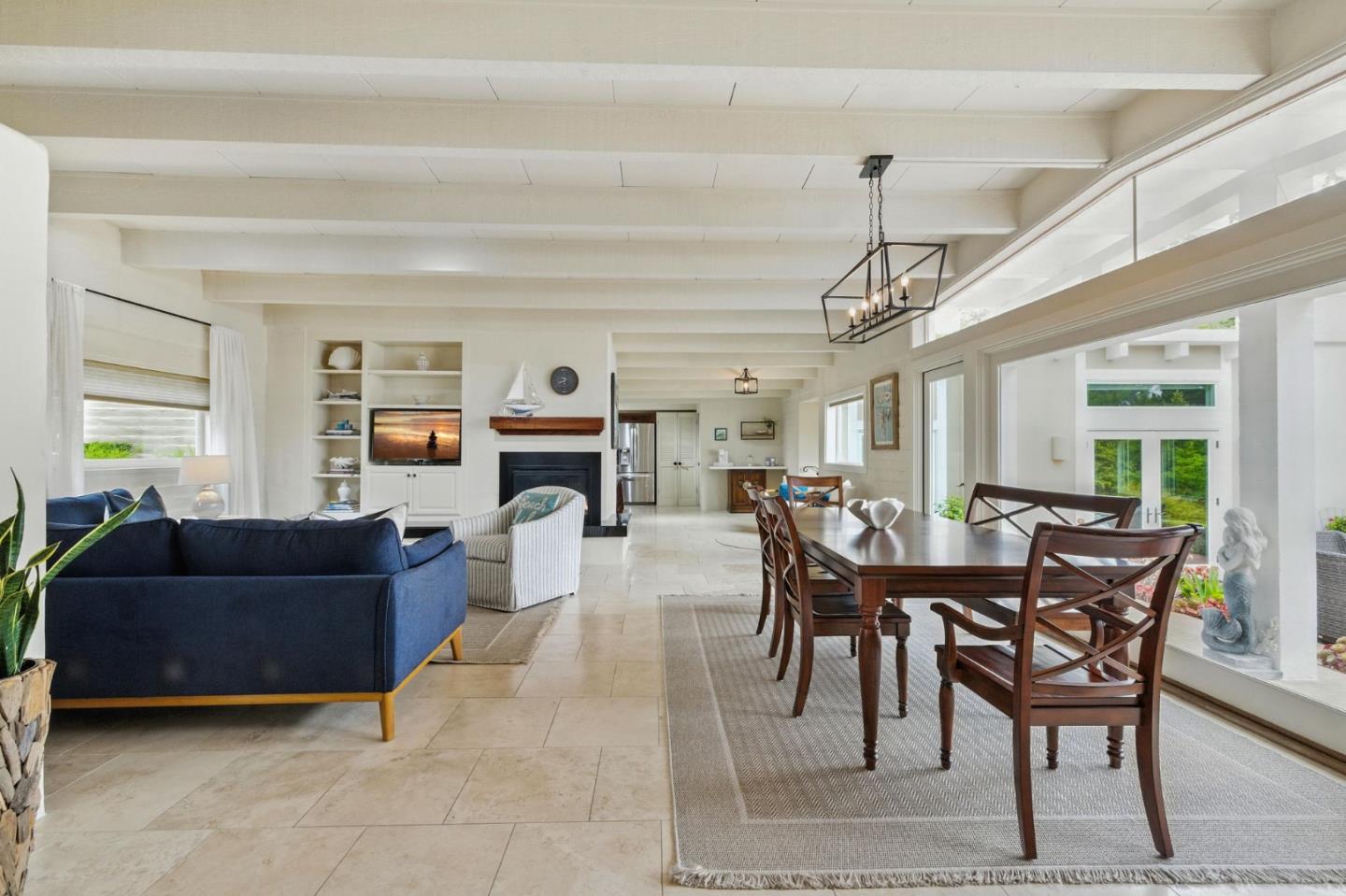 4021 El Bosque Drive
