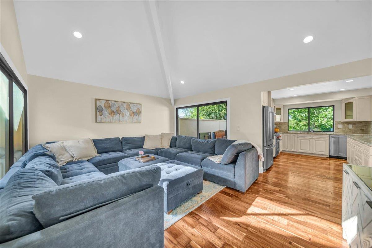 14075 Mountain Quail Road