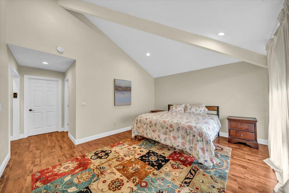 14075 Mountain Quail Road