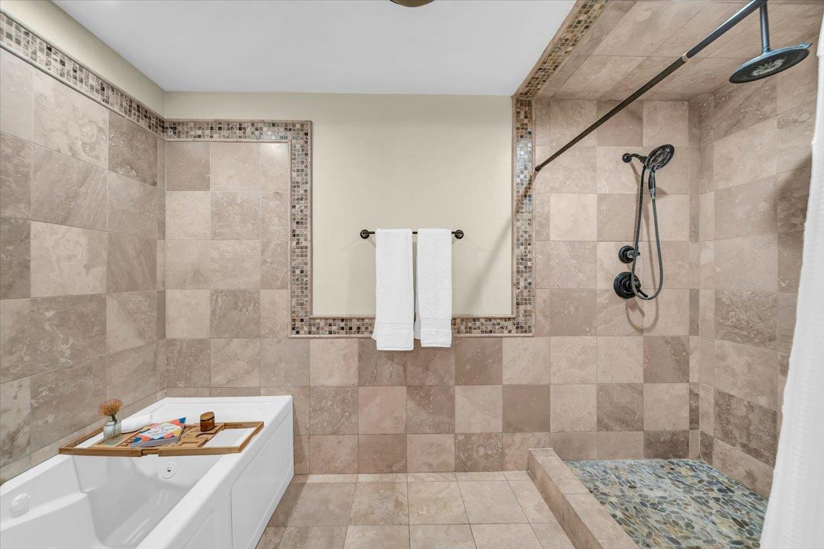 14075 Mountain Quail Road