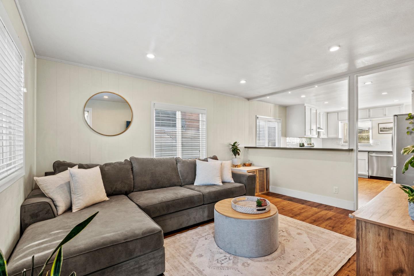 37 Portola AVE