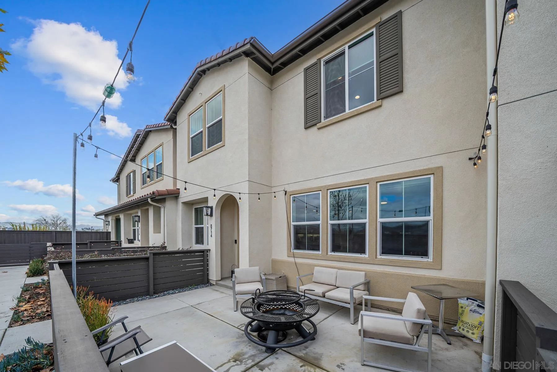 8714 Aruba Ln