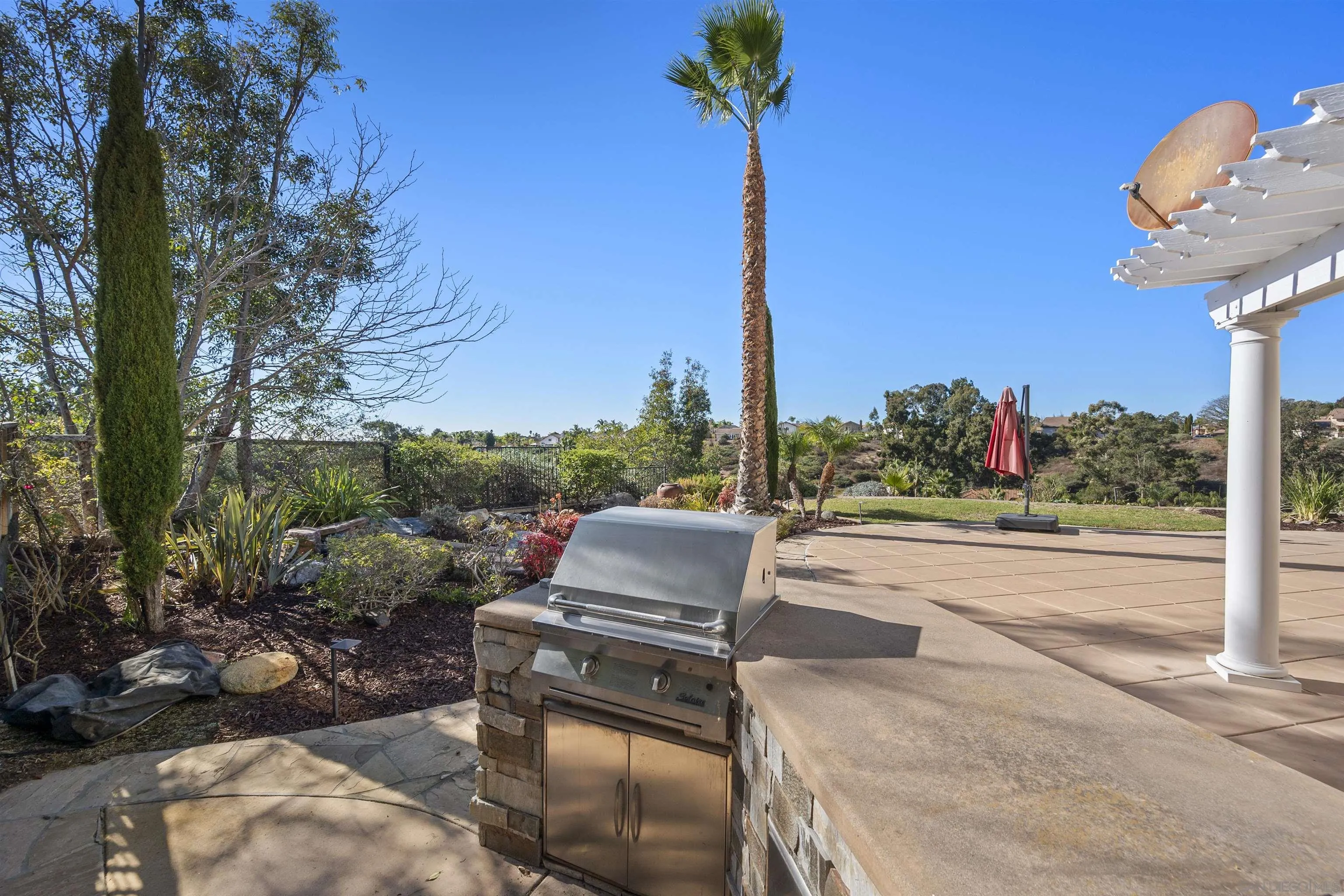 11767 Clearwood Ct