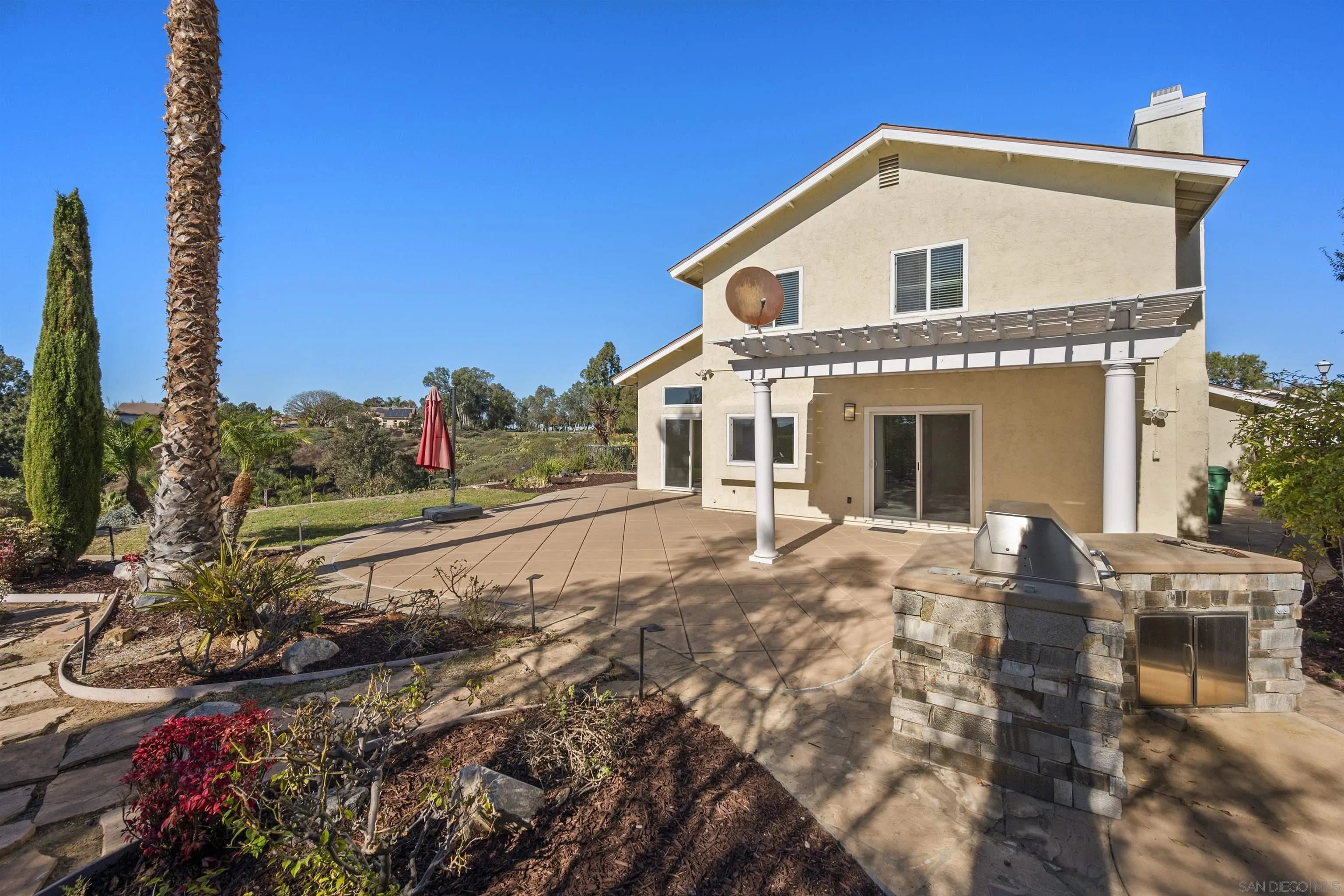 11767 Clearwood Ct