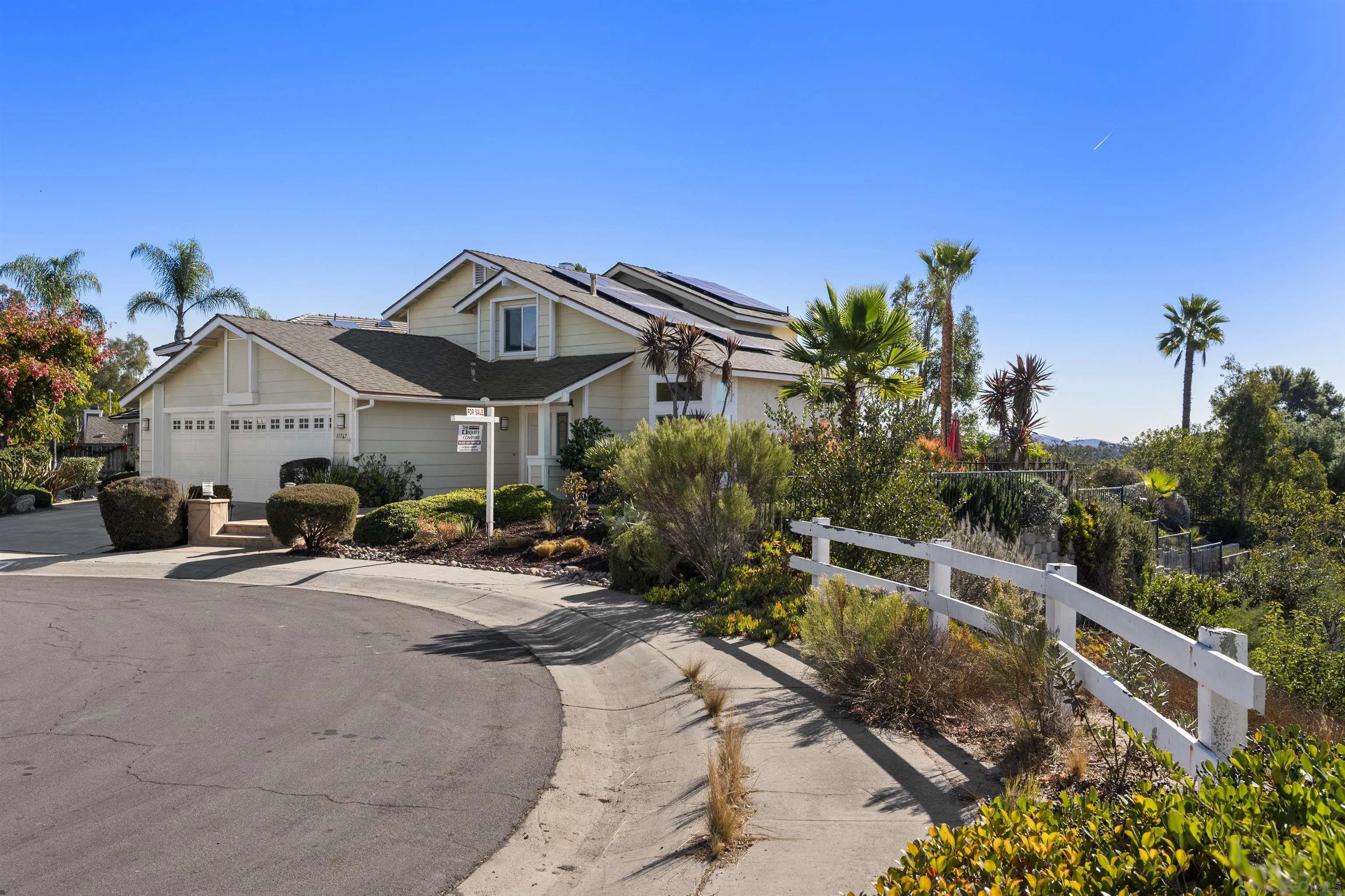 11767 Clearwood Ct