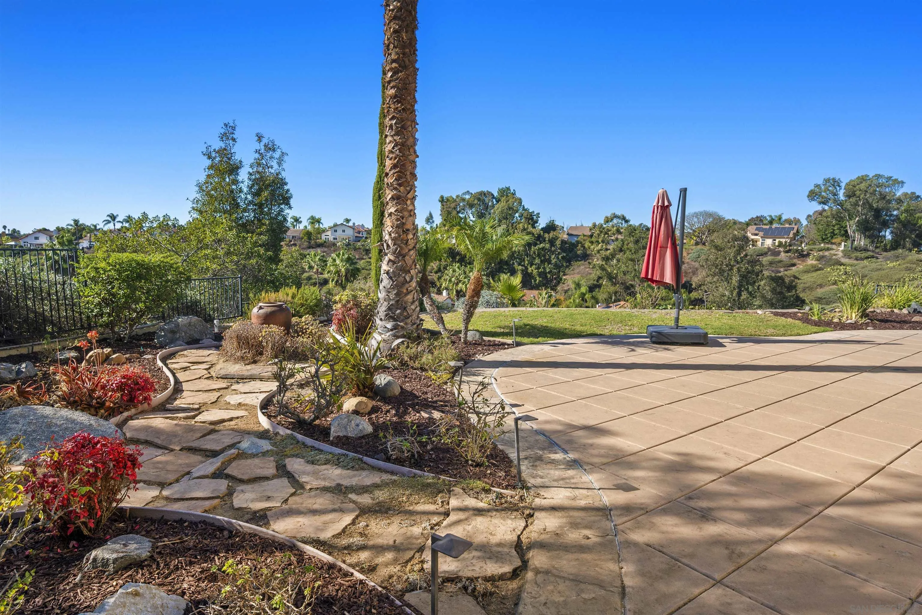 11767 Clearwood Ct