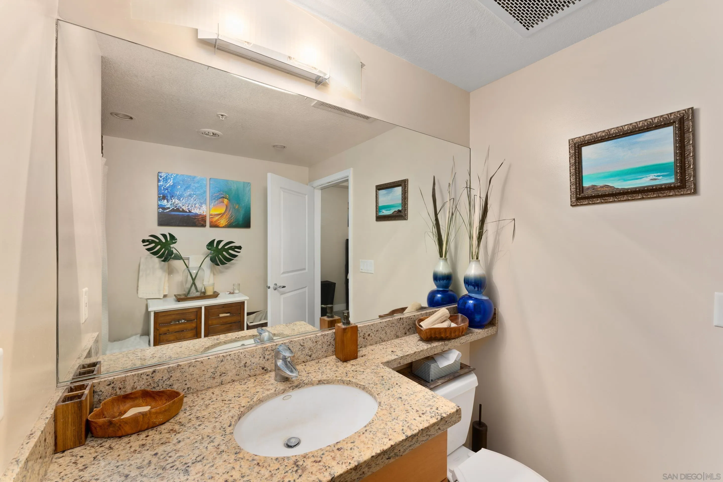 850 Beech St Unit 701