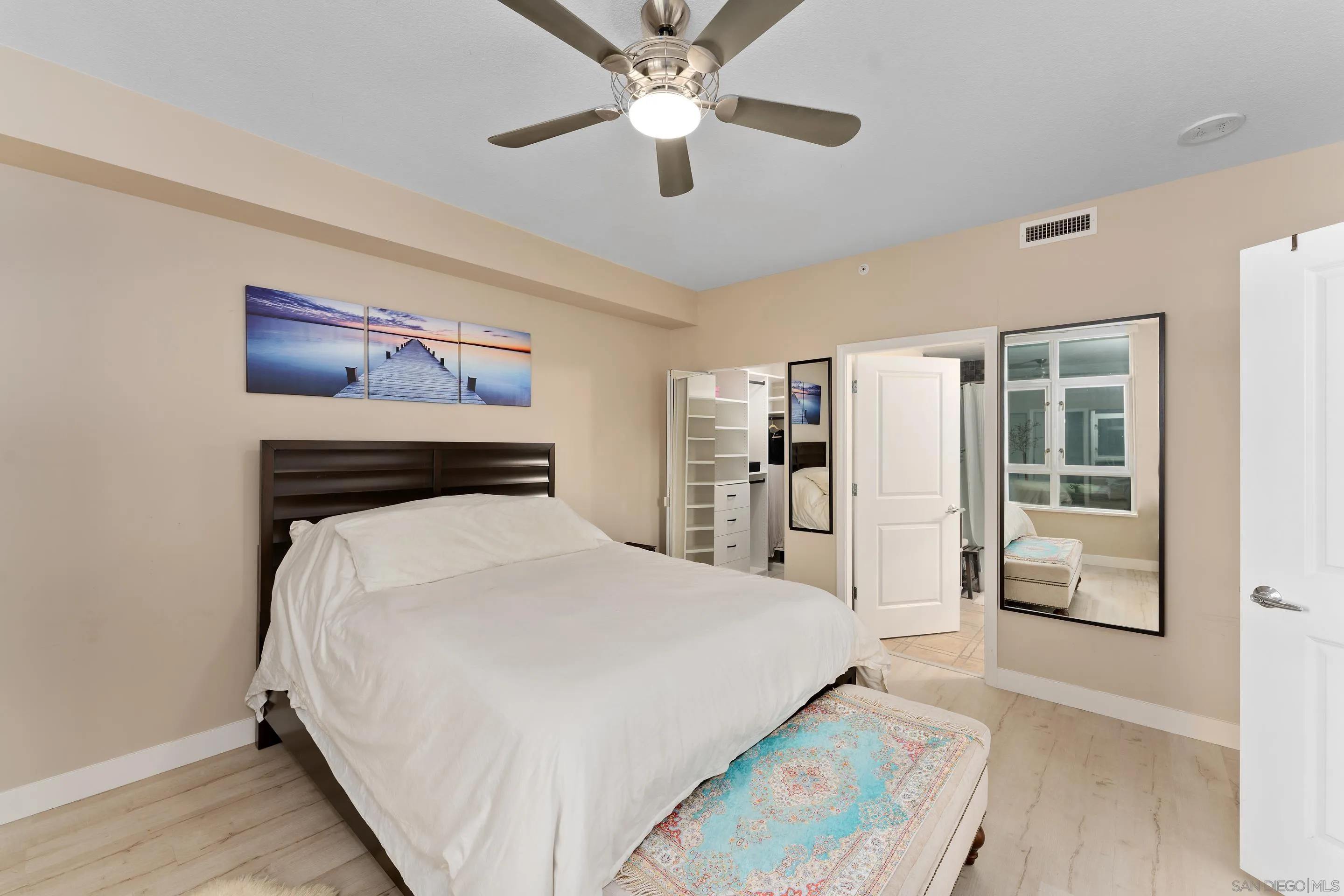 850 Beech St Unit 701