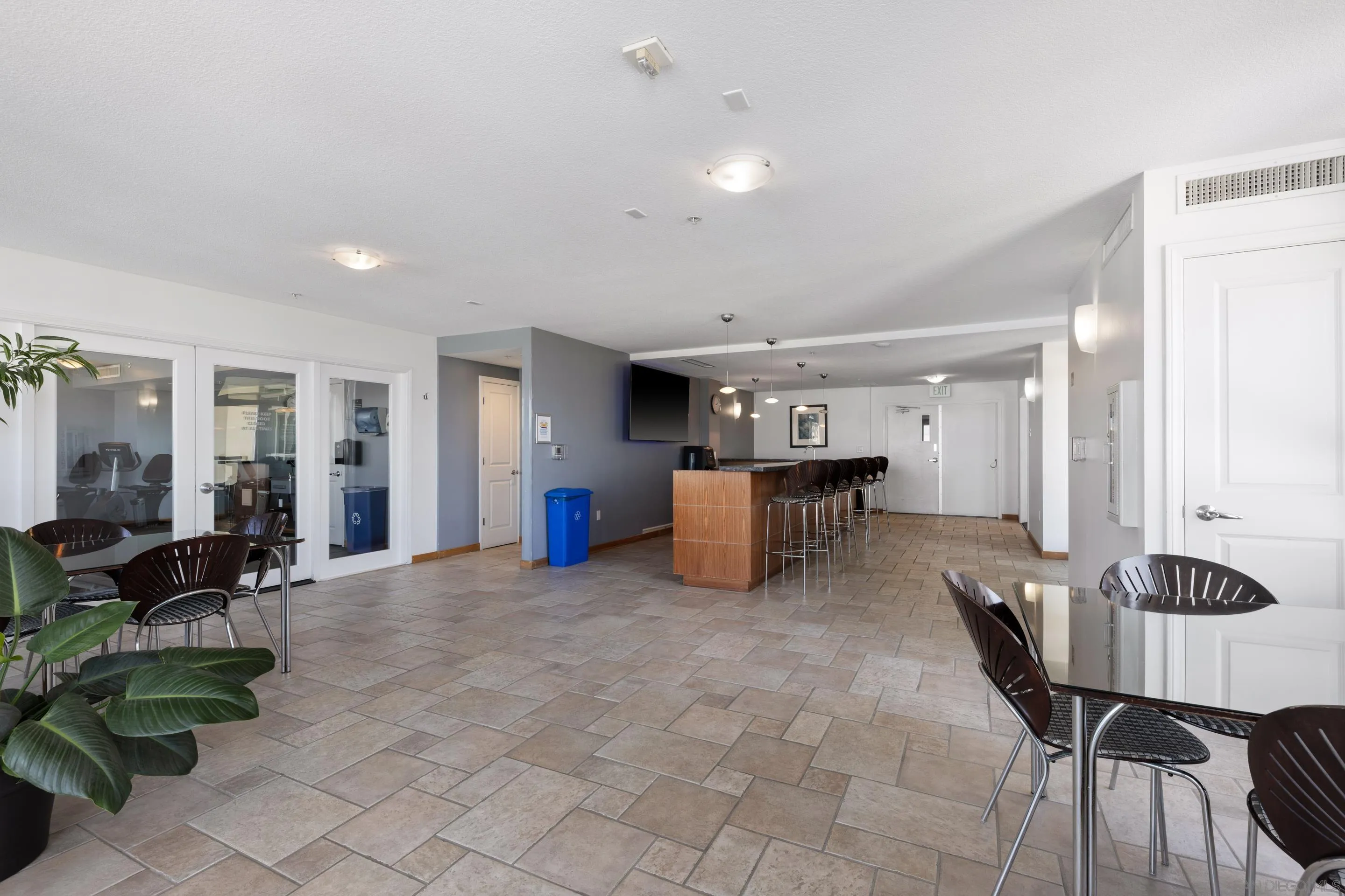 850 Beech St Unit 701