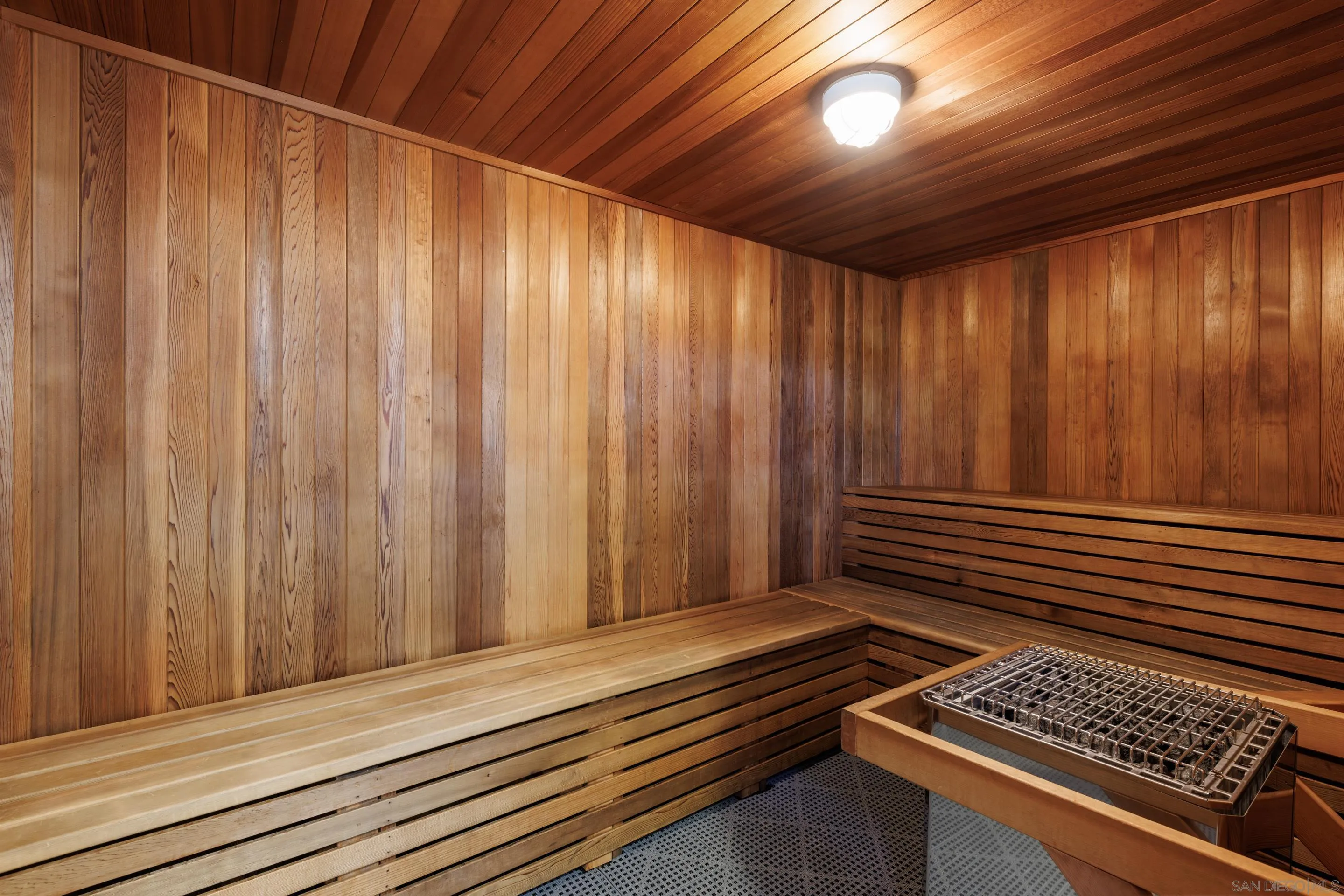 850 Beech St Unit 701