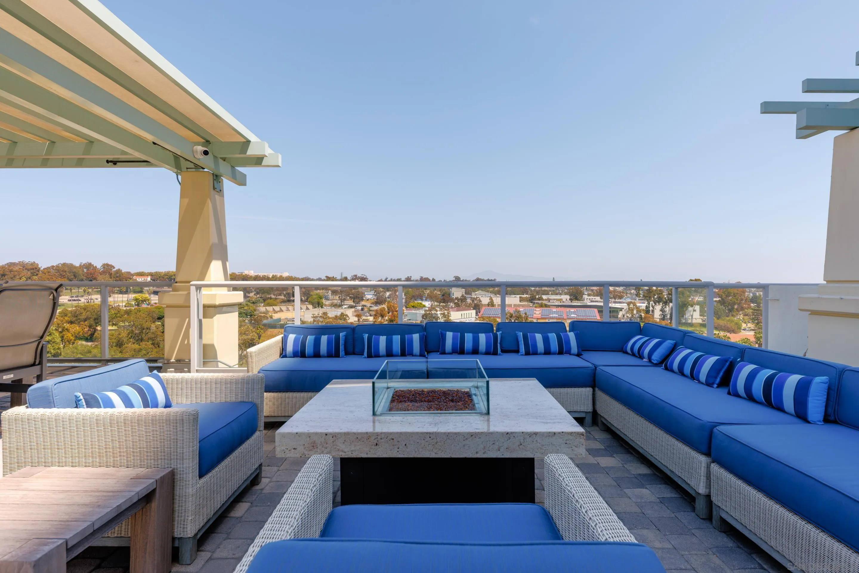 850 Beech St Unit 701