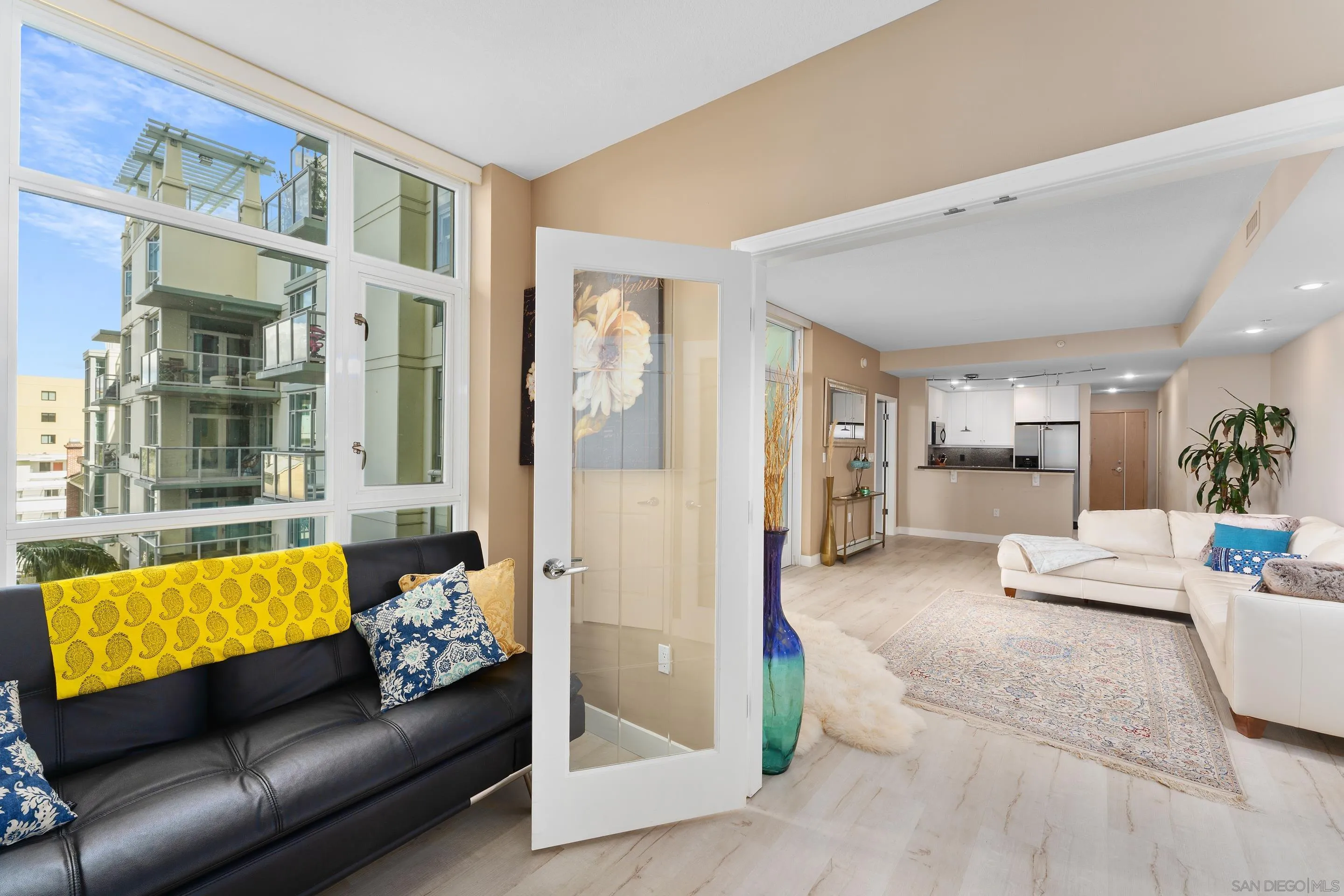 850 Beech St Unit 701