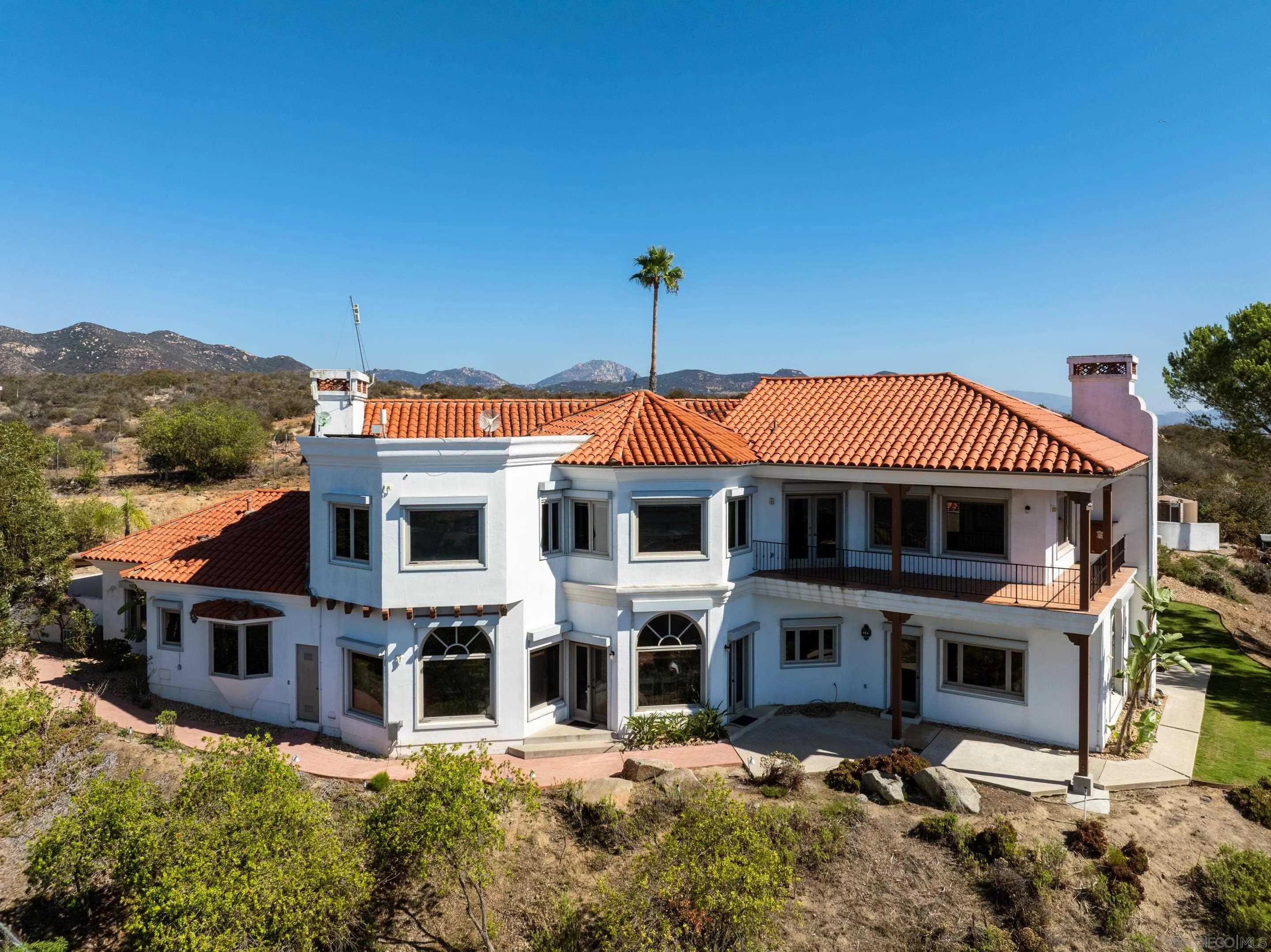4029 Alta Loma Dr
