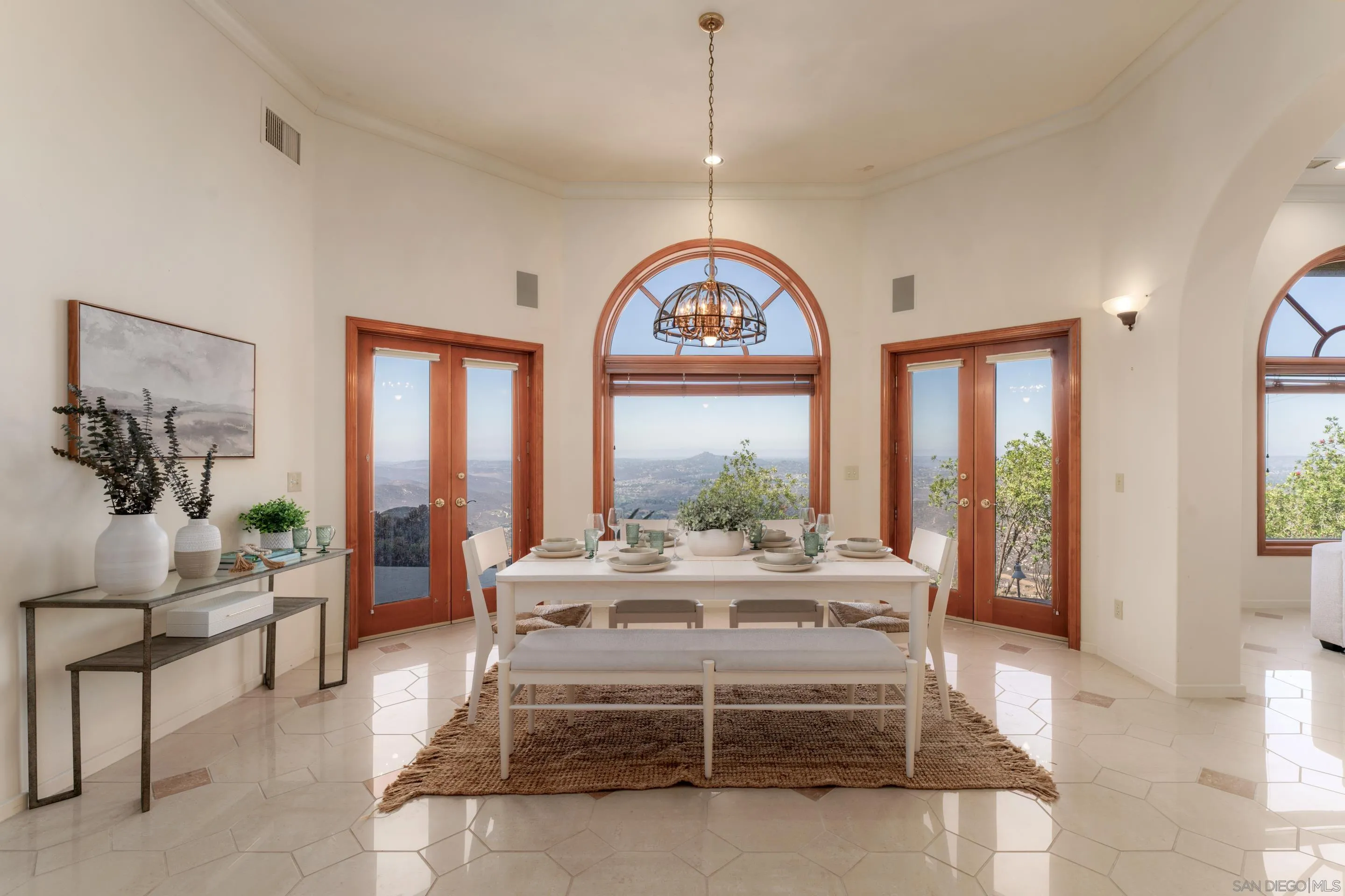 4029 Alta Loma Dr