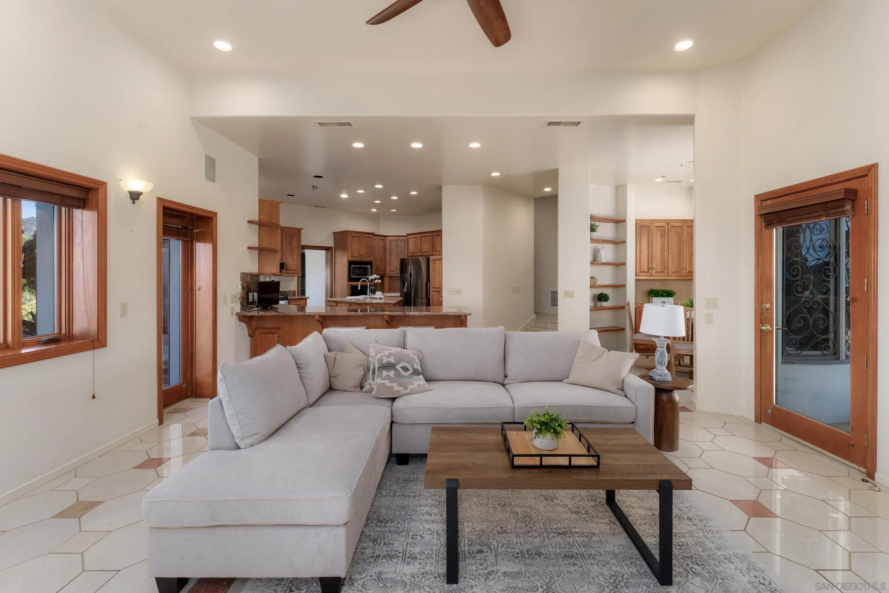 4029 Alta Loma Dr