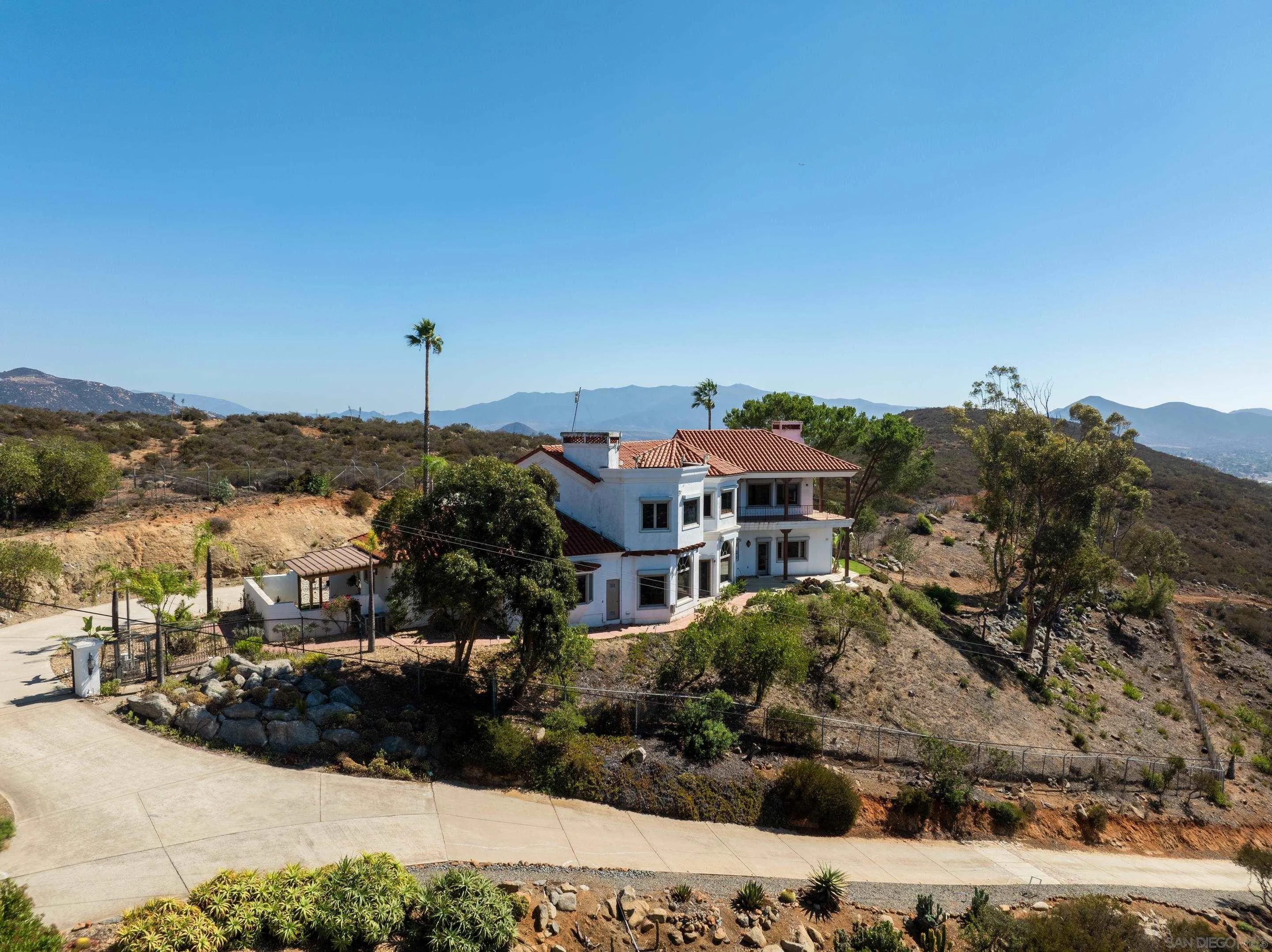 4029 Alta Loma Dr