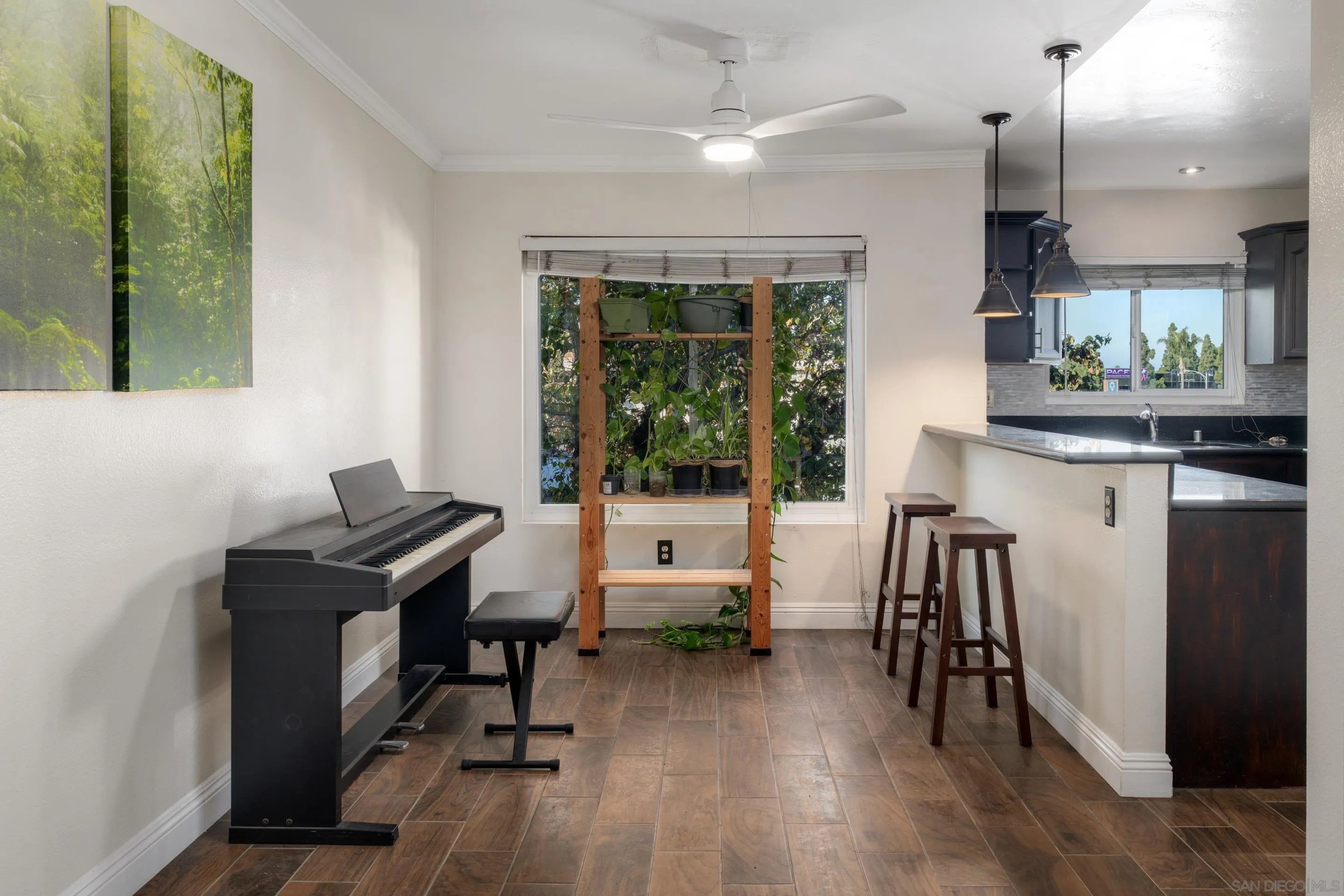 3207 Midway Dr Unit 104