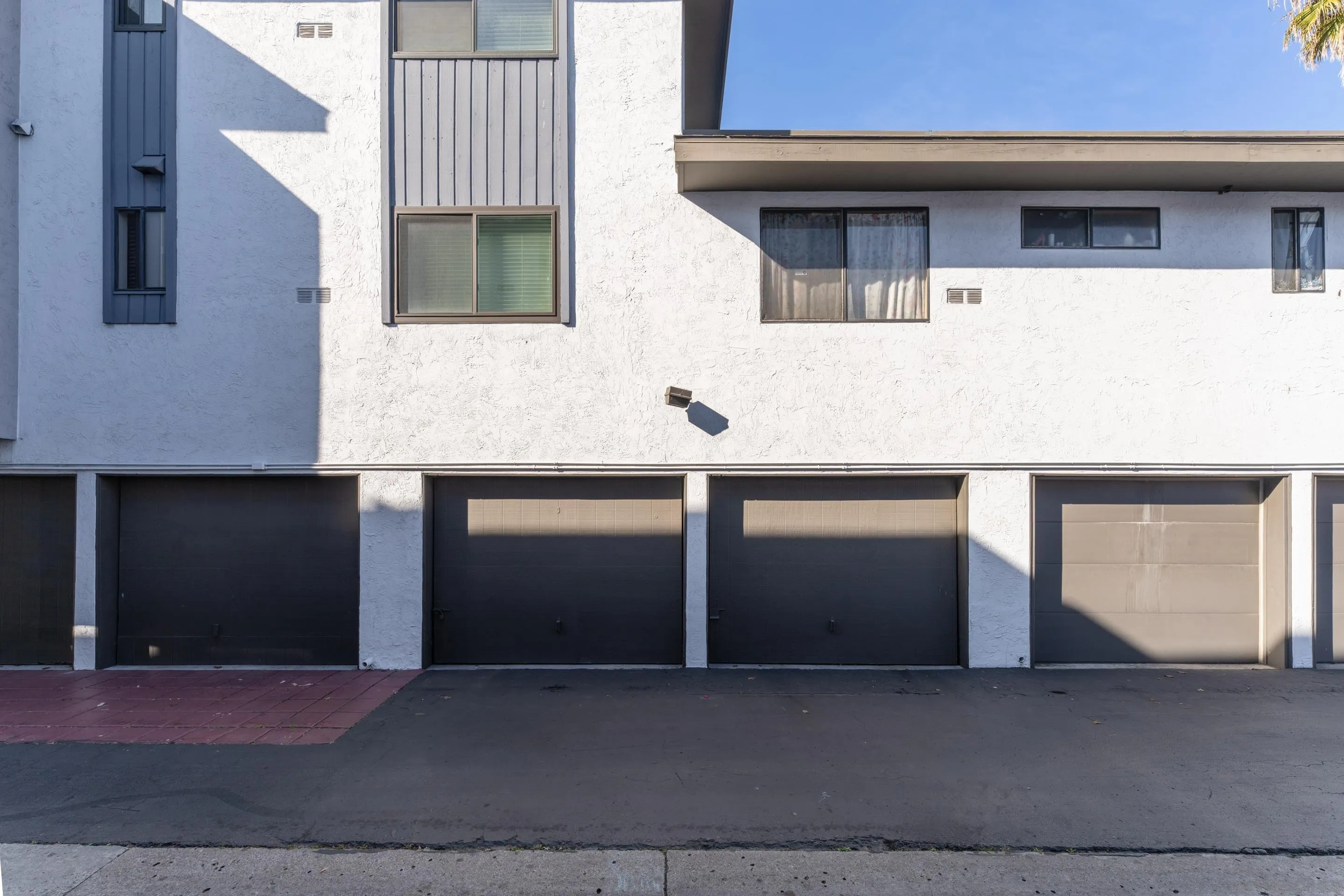 3207 Midway Dr Unit 104