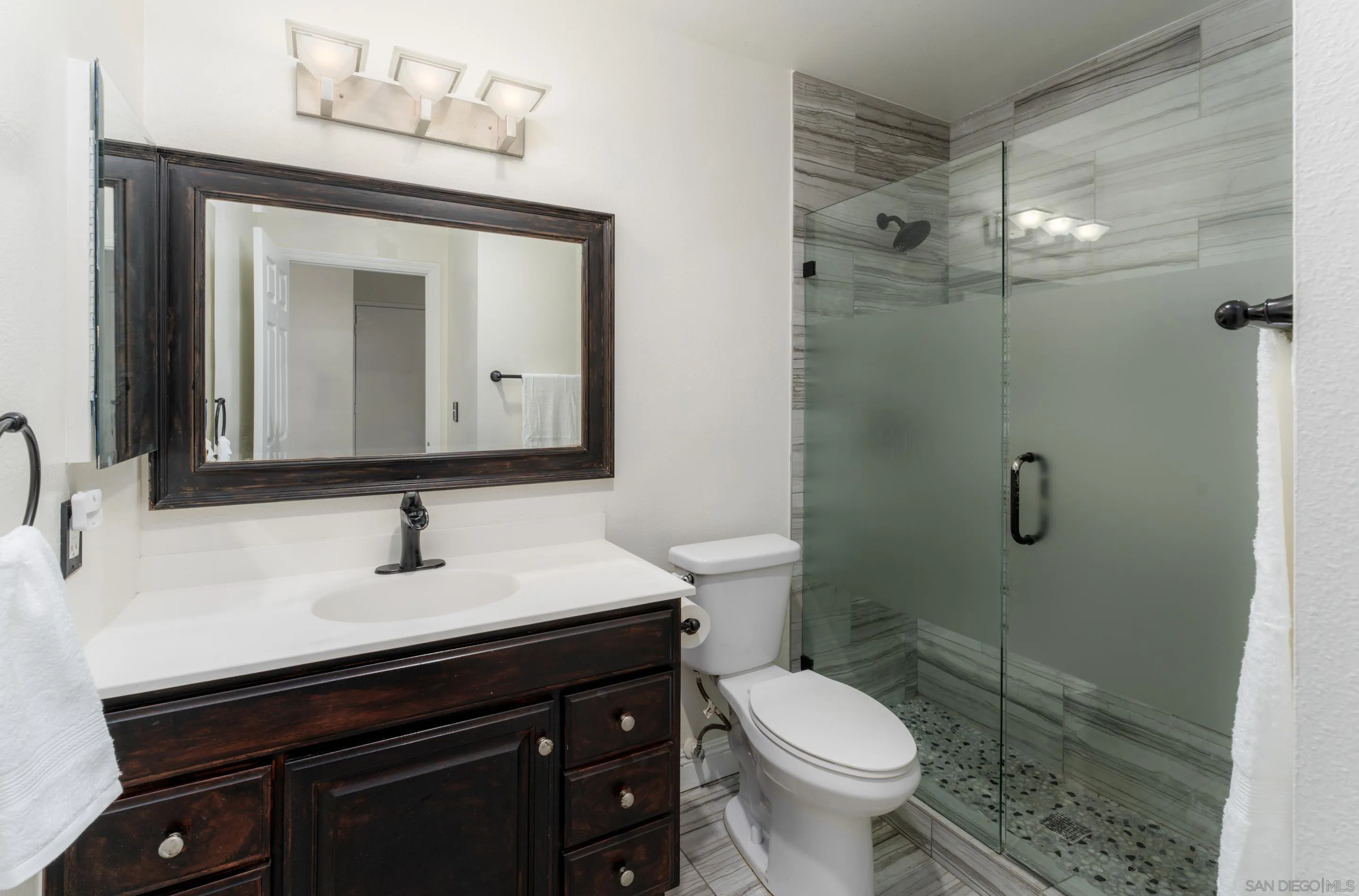 3207 Midway Dr Unit 104