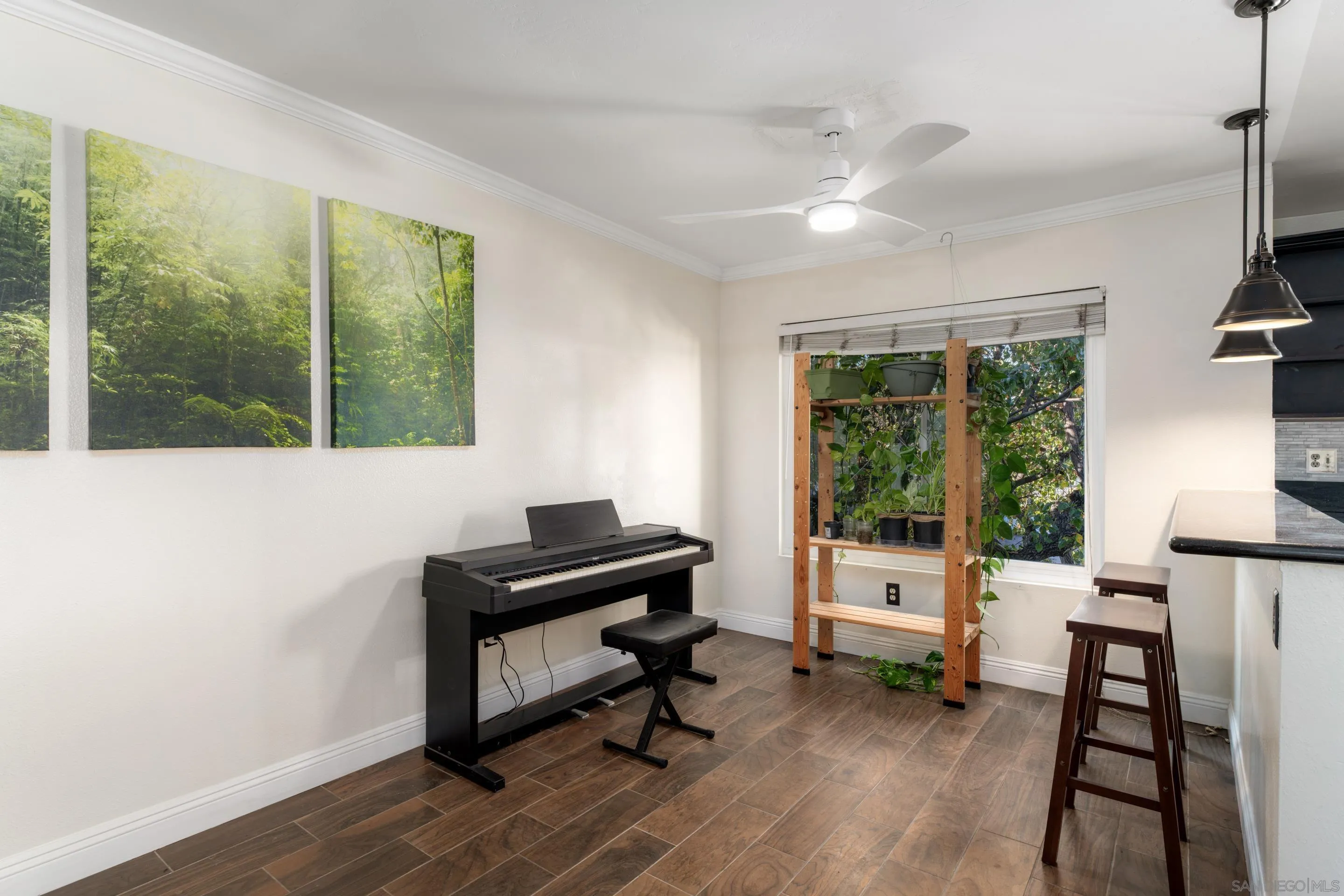 3207 Midway Dr Unit 104