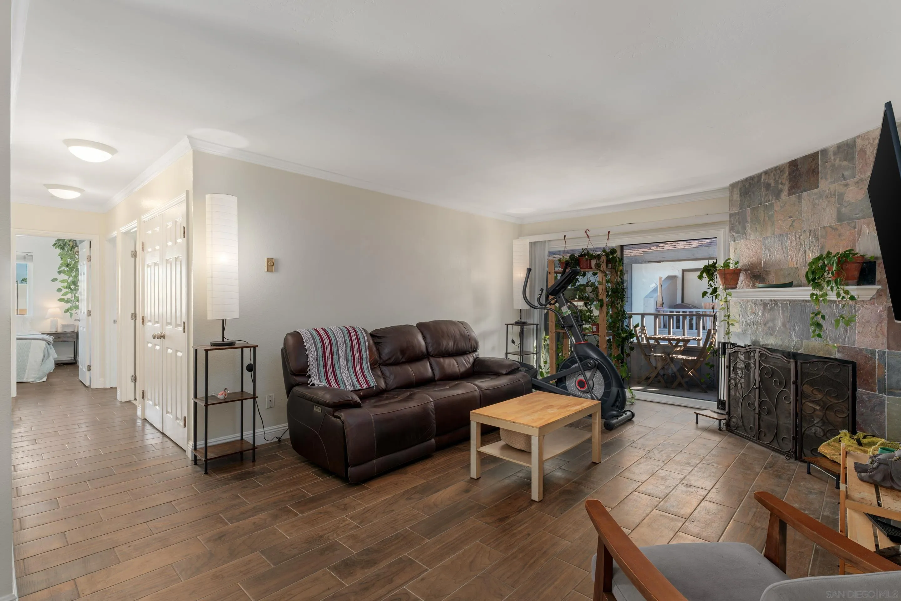 3207 Midway Dr Unit 104