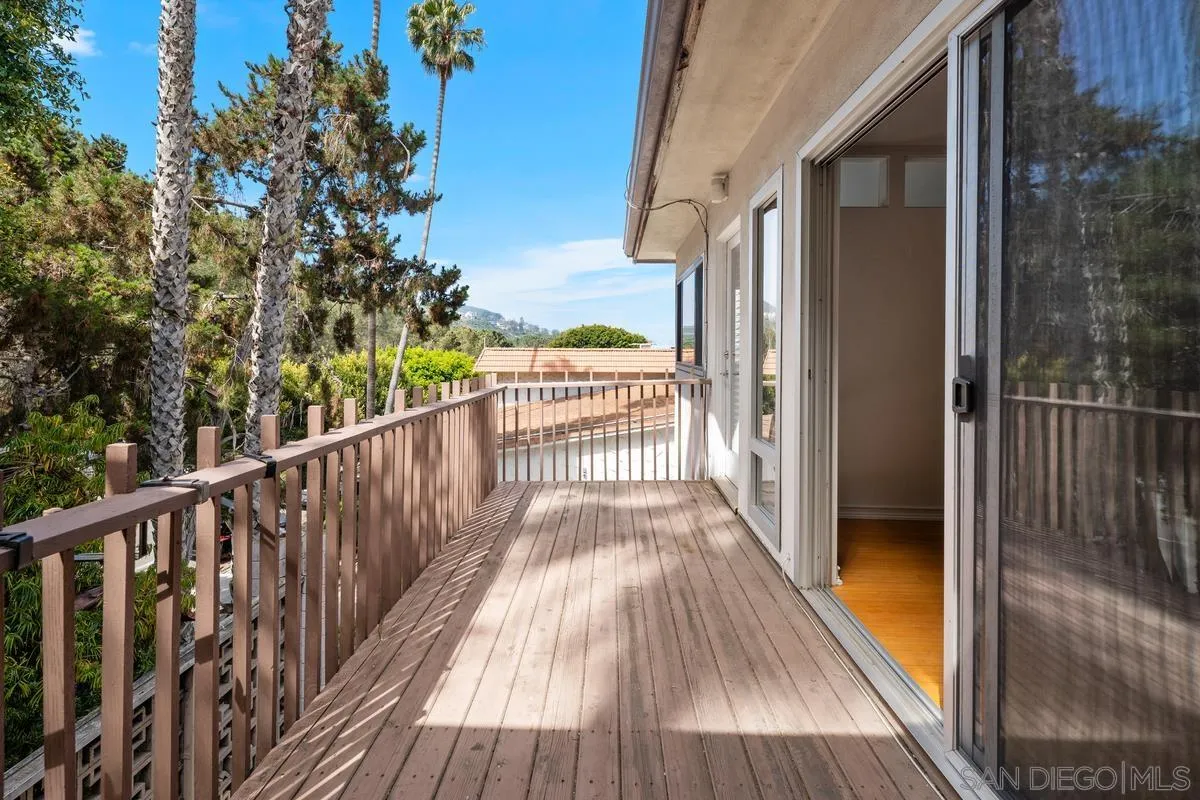 2600 Torrey Pines Rd Unit A31