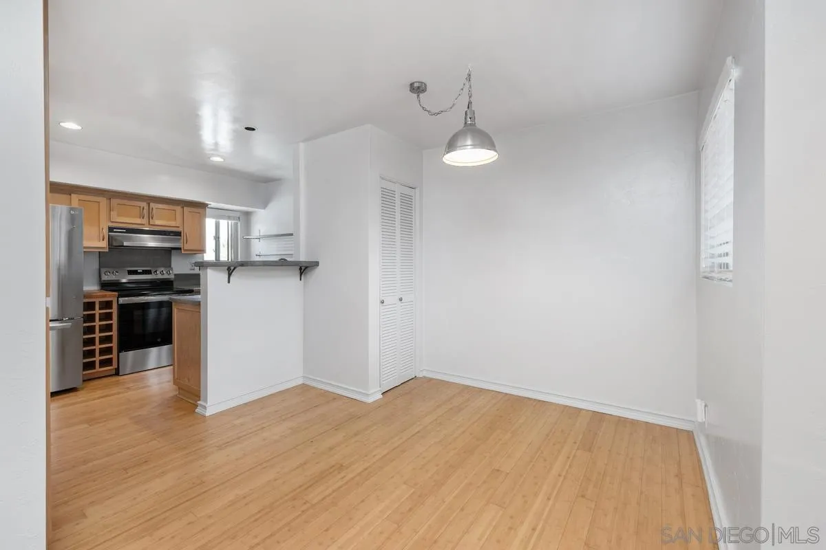 2600 Torrey Pines Rd Unit A31