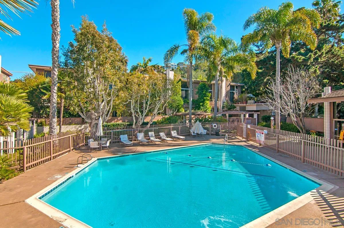 2600 Torrey Pines Rd Unit A31