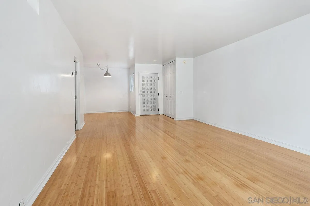 2600 Torrey Pines Rd Unit A31