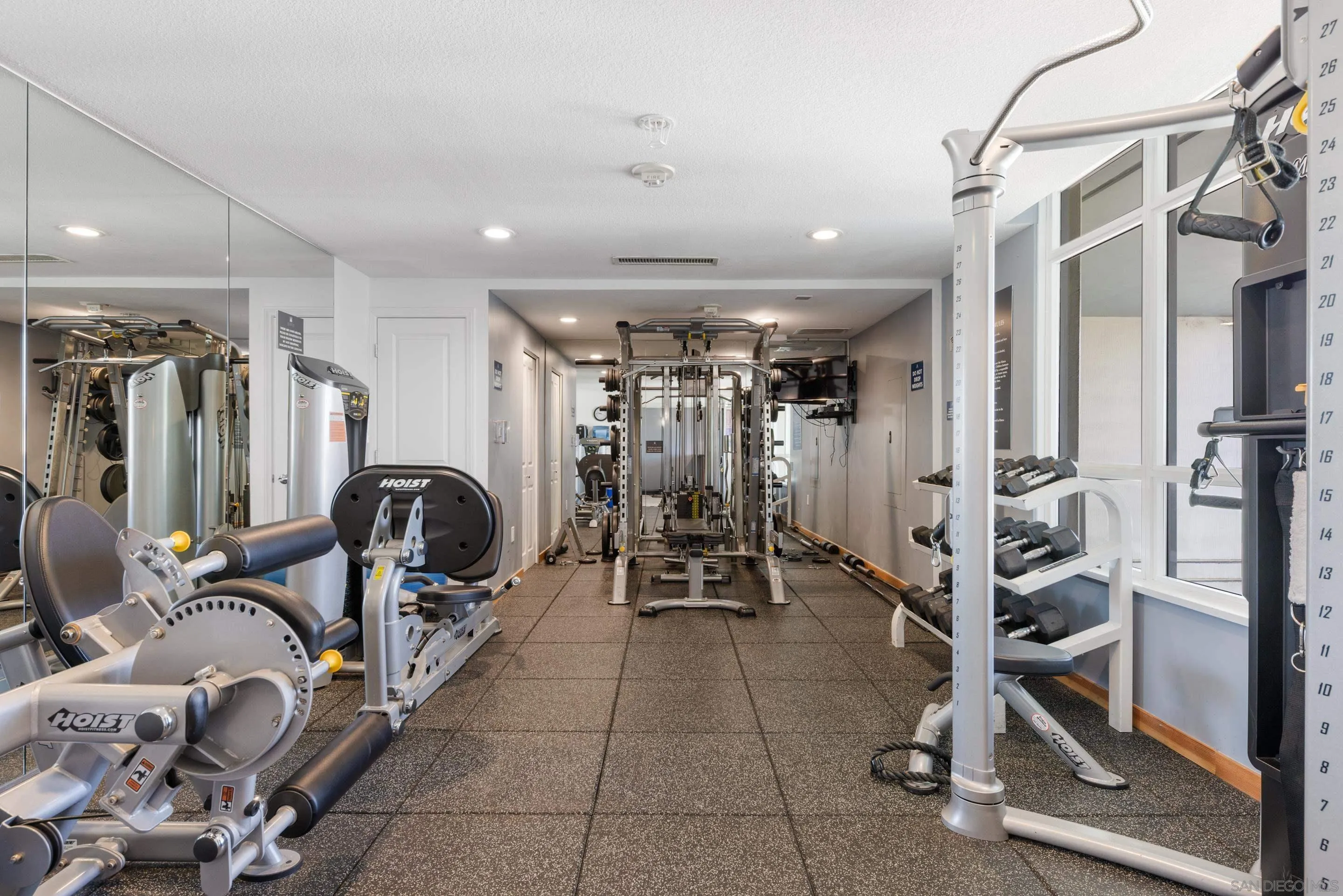 850 Beech St Unit 701