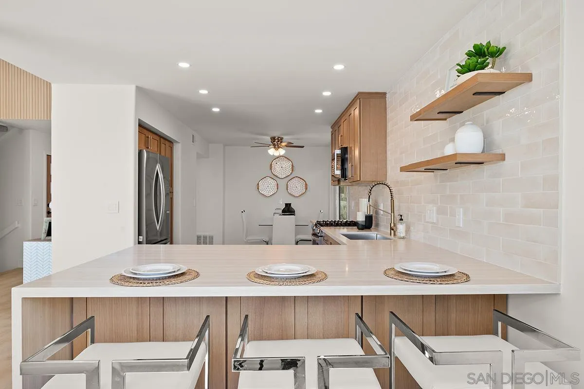 2702 Bay Canyon Ct