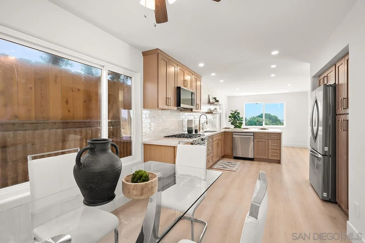 2702 Bay Canyon Ct
