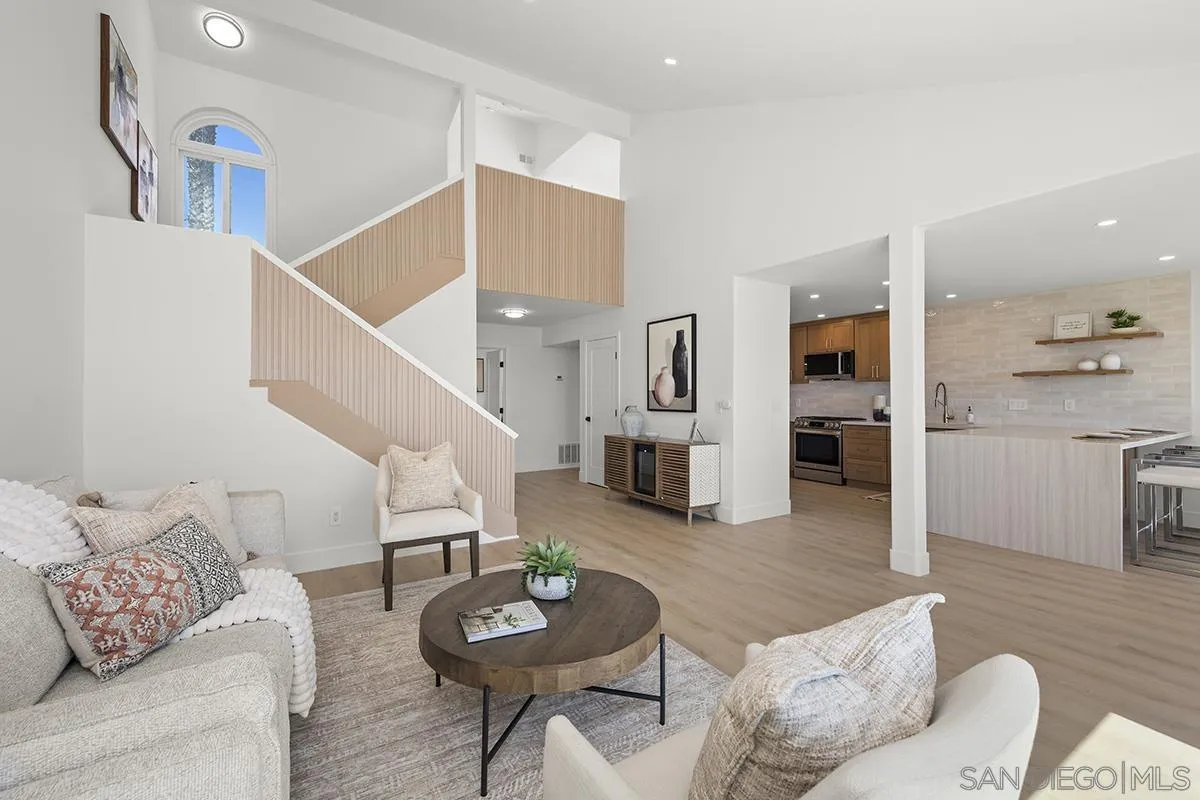 2702 Bay Canyon Ct