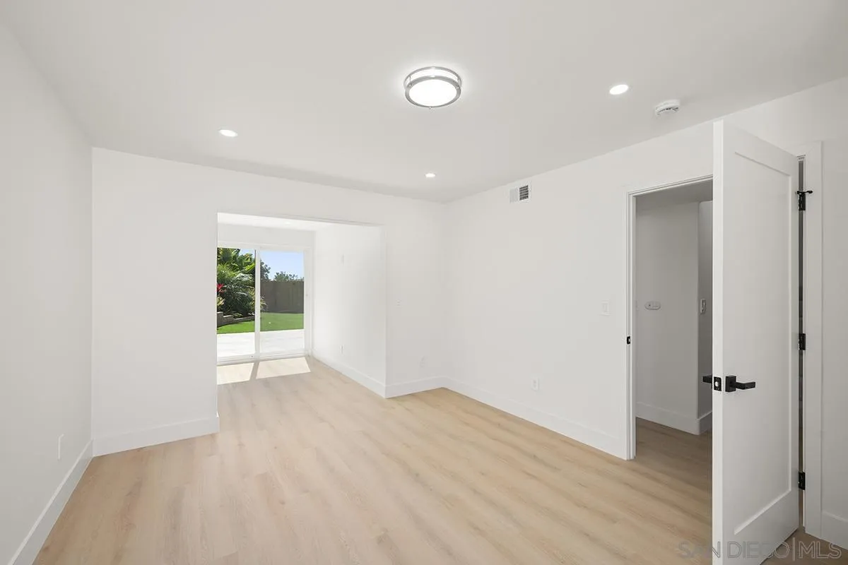 2702 Bay Canyon Ct
