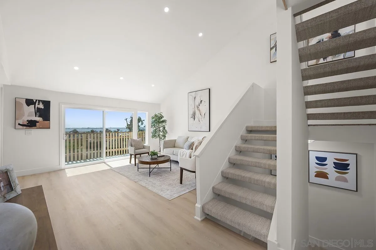 2702 Bay Canyon Ct
