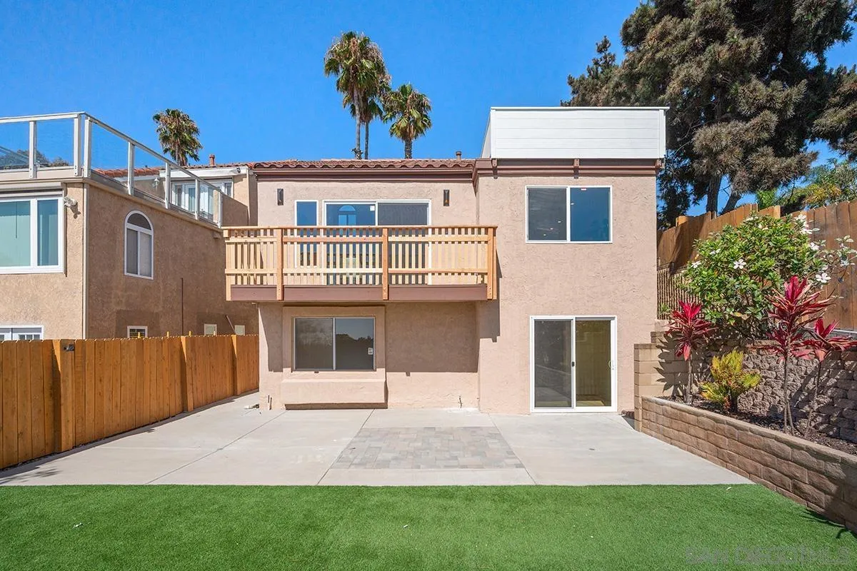 2702 Bay Canyon Ct